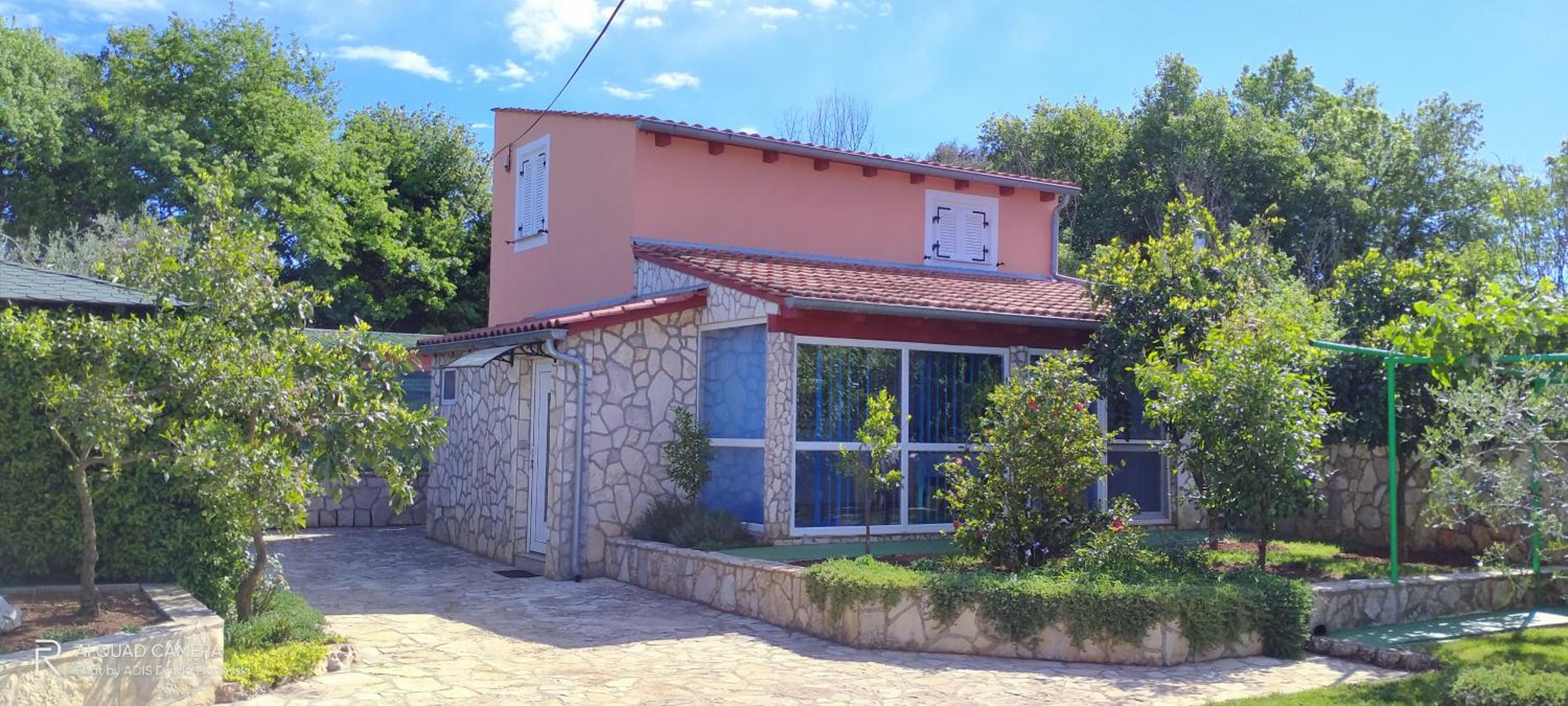 Two-Bedroom House photo 2
