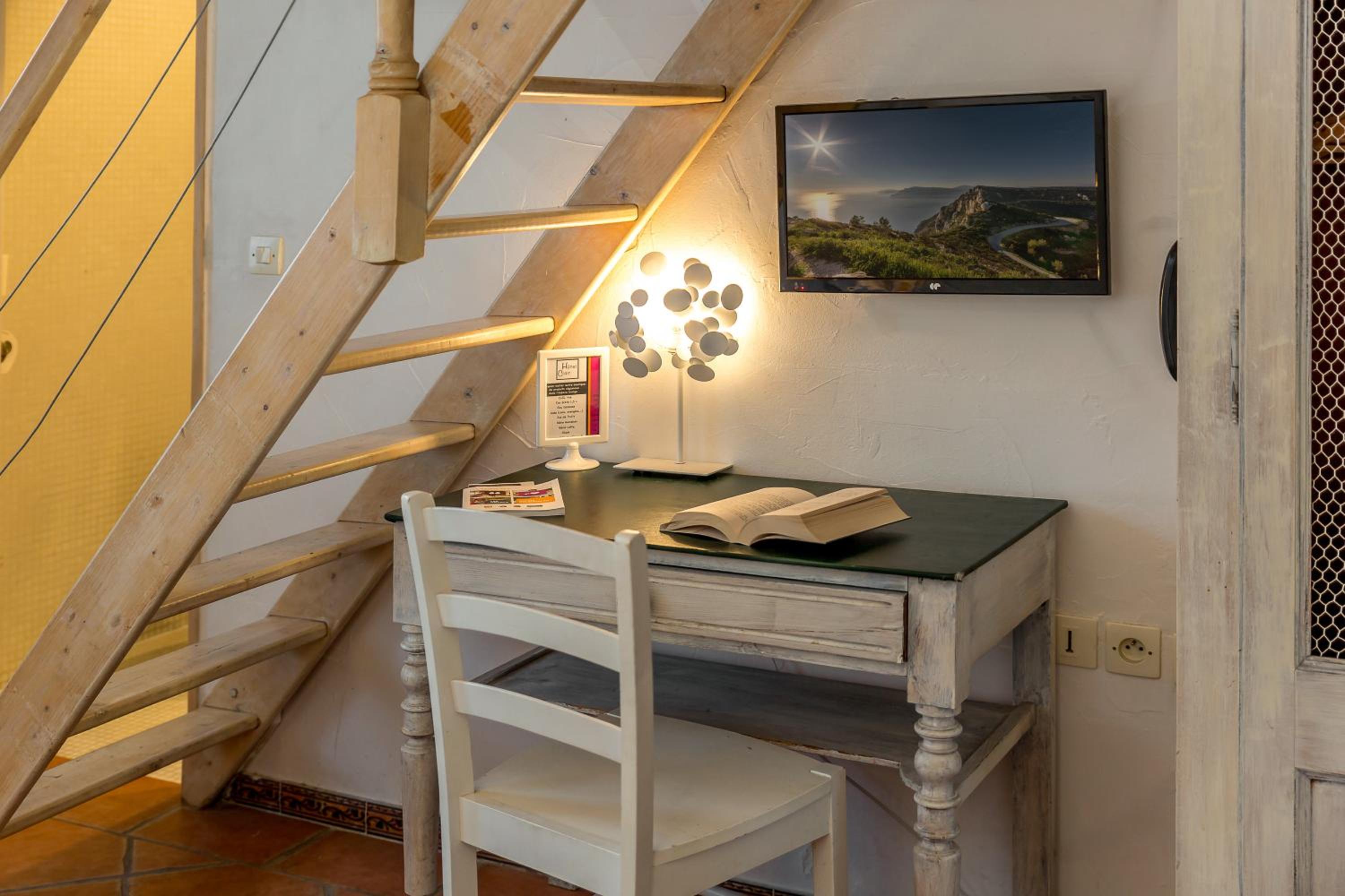 Family Quadruple Room - Photo 6