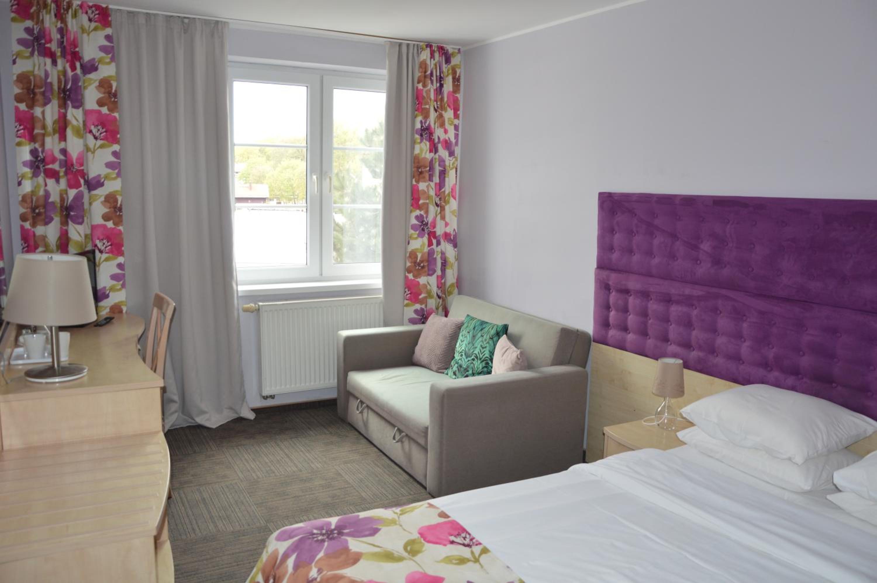 Standard Double or Twin Room photo 2
