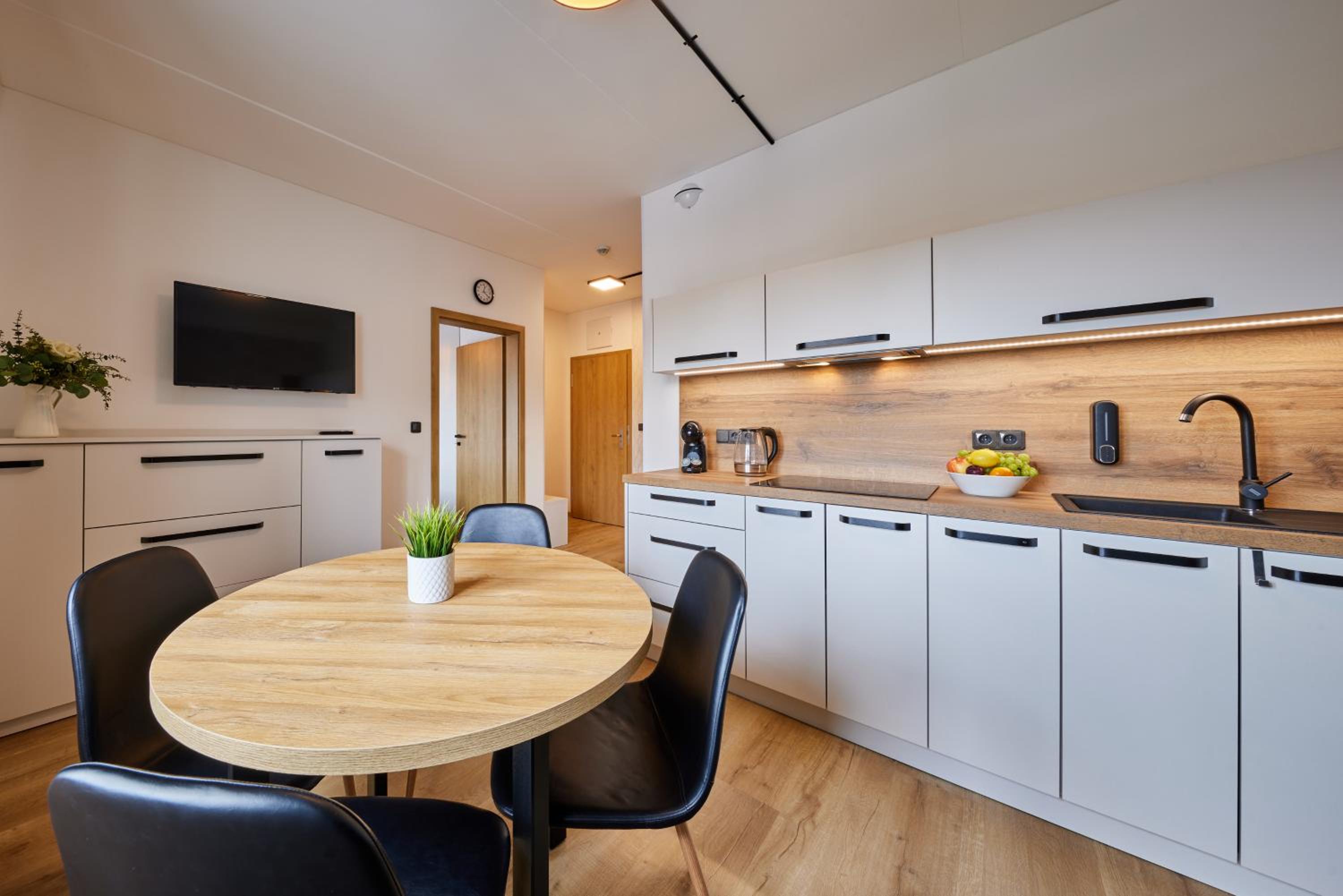 Superior Apartment photo 3