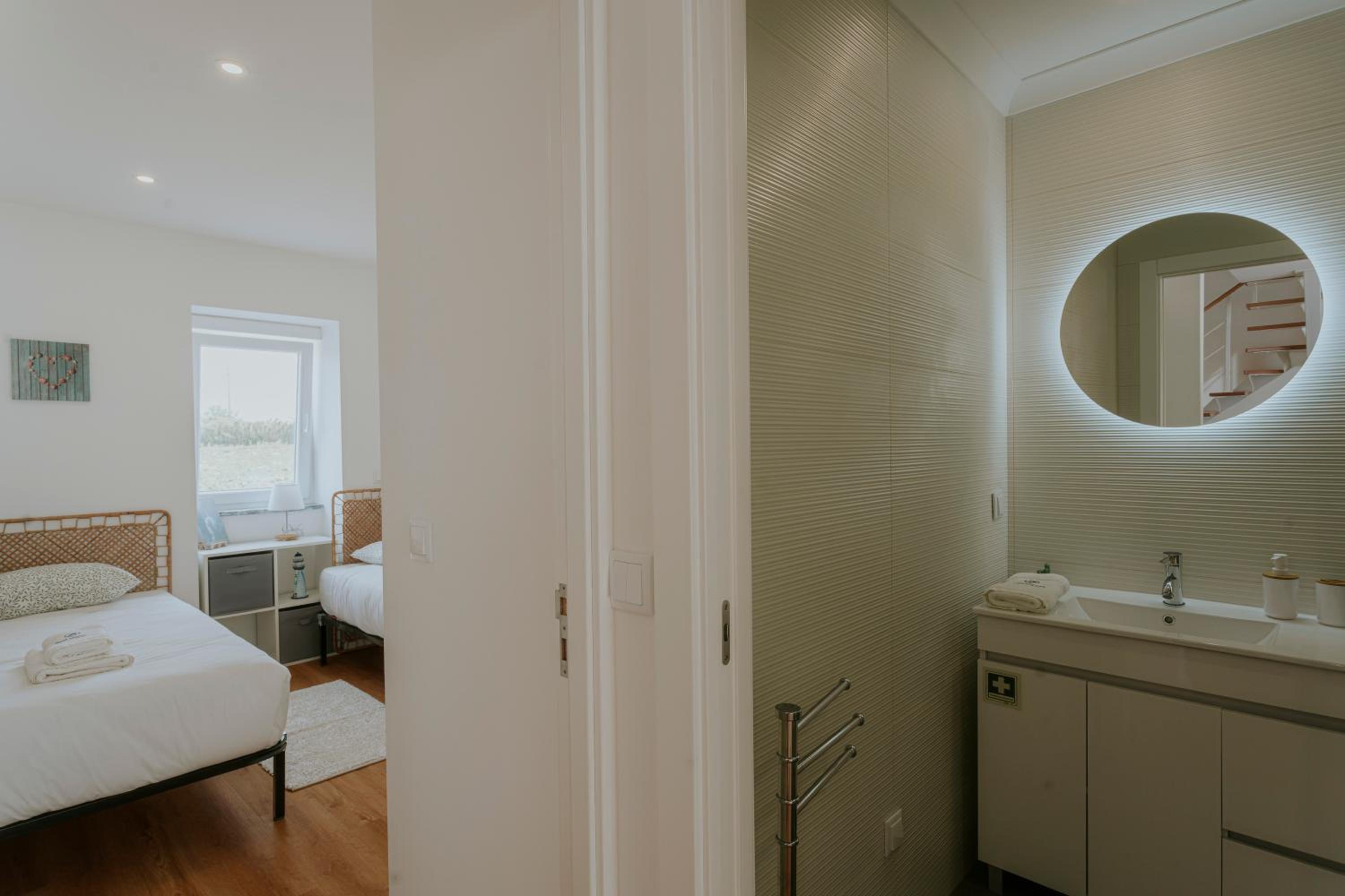 Three-Bedroom House photo 2