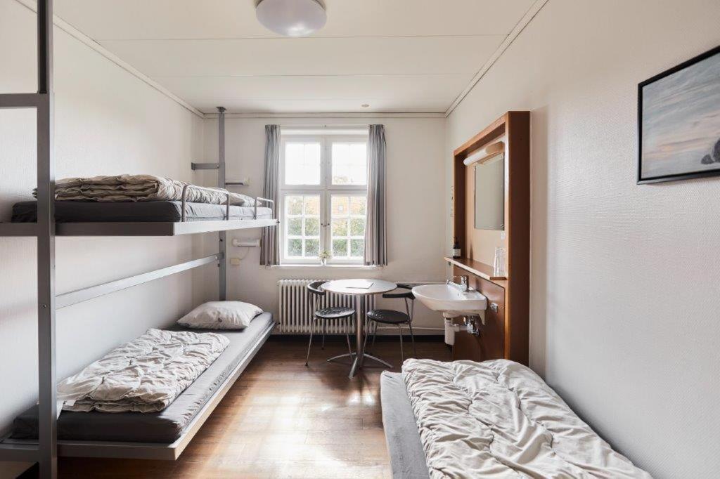 Triple Room with Shared Bathroom photo 1