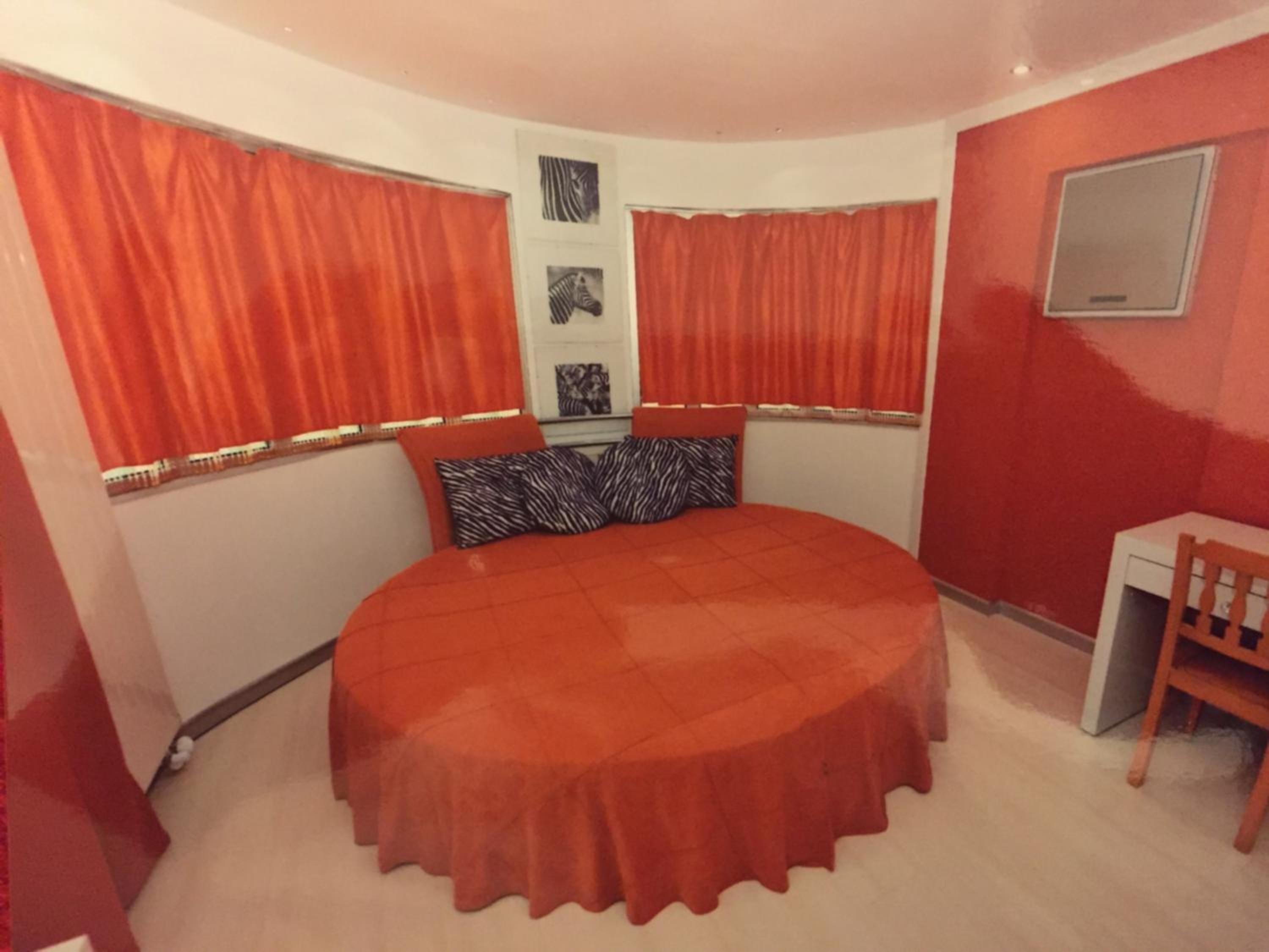 Deluxe Double Room with Shower photo 2