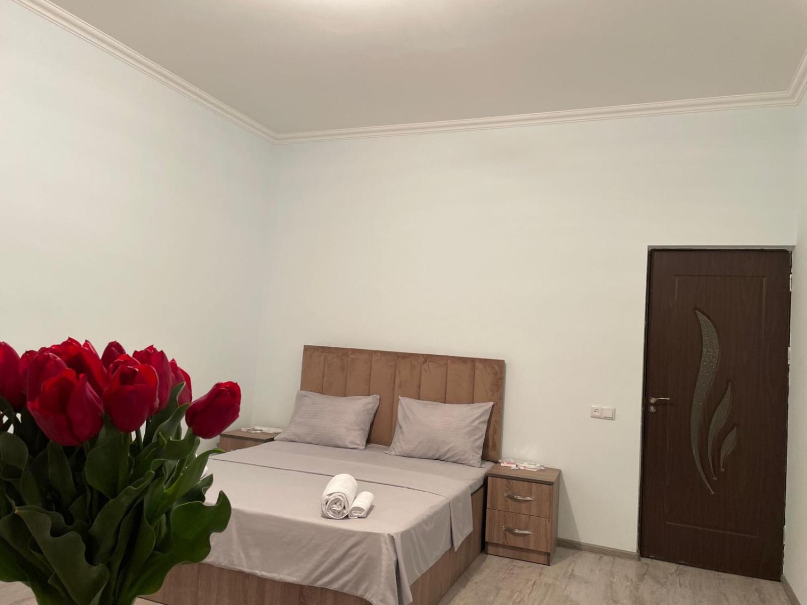 Double Room with Shared Bathroom photo 3
