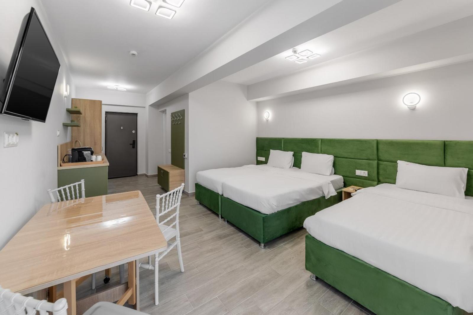 Triple Room photo 2