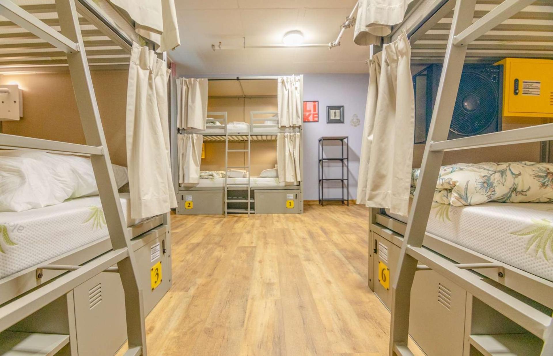 8-Bed Mixed Dormitory Room