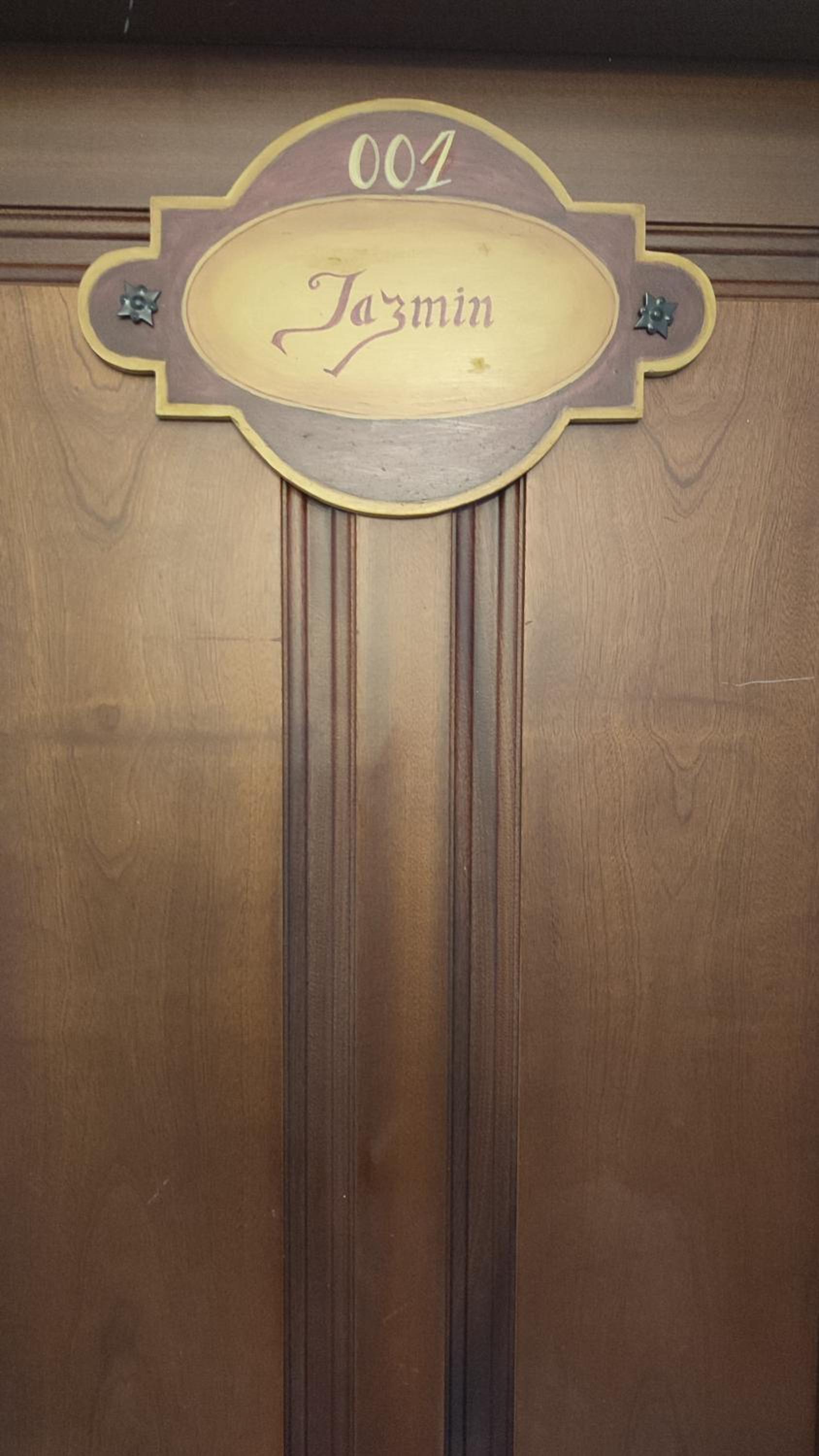 Twin Room - Photo 2