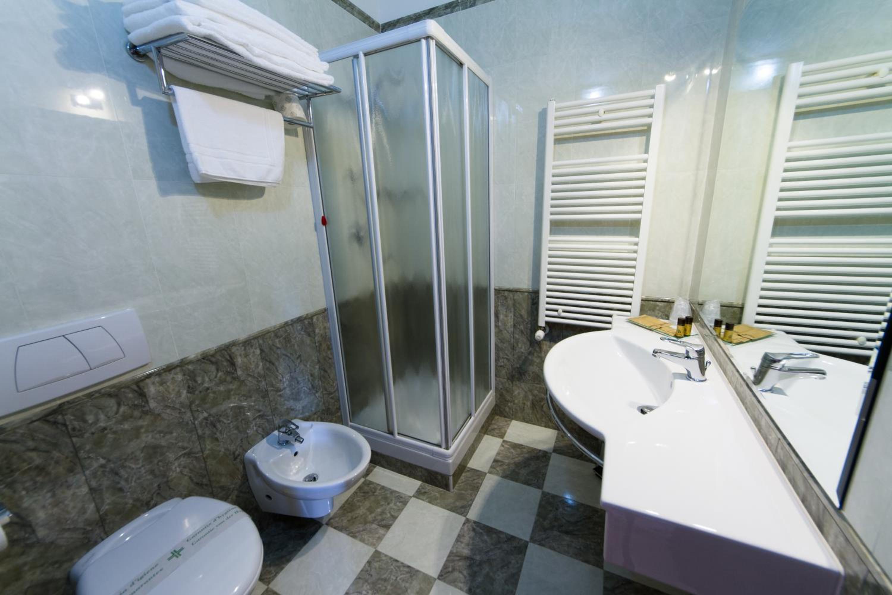 Comfort Double Room - Photo 6