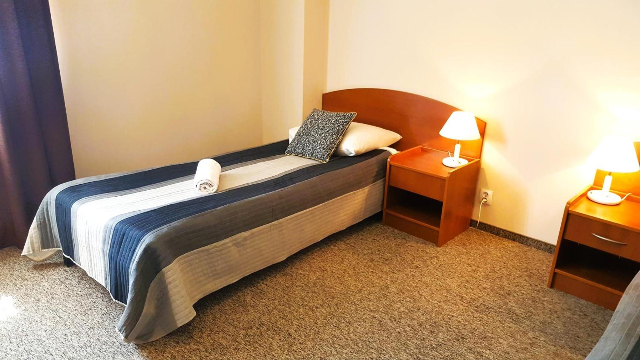 Standard Twin Room photo 3