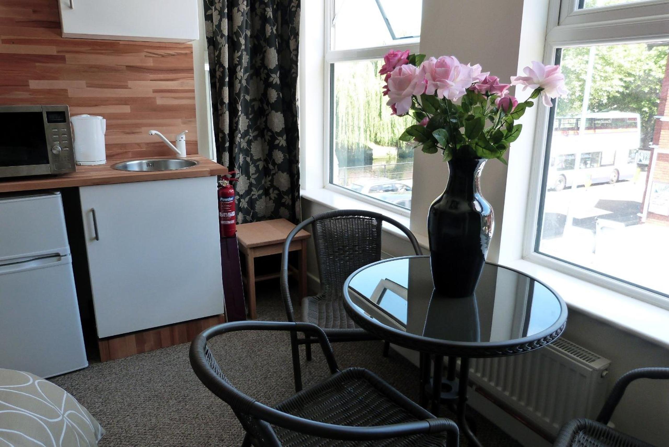 Superior Triple Room photo 2