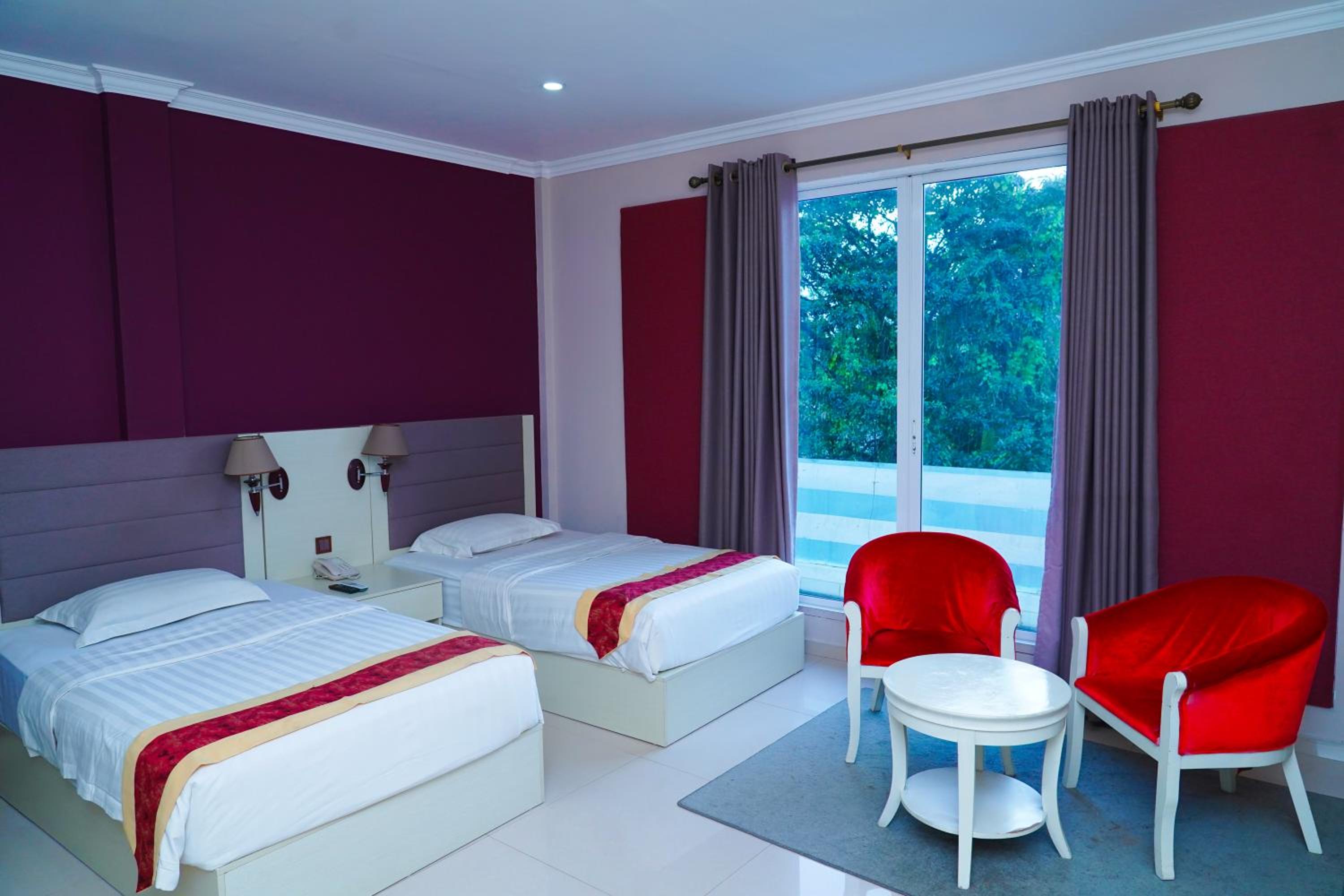 Standard Double Room photo 2