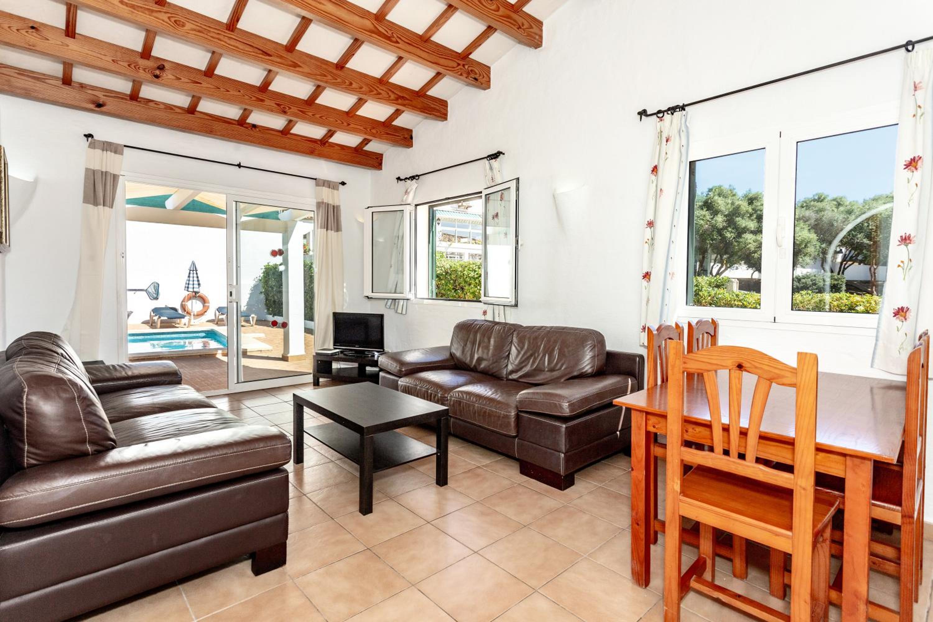 Villa con vistas al jardín