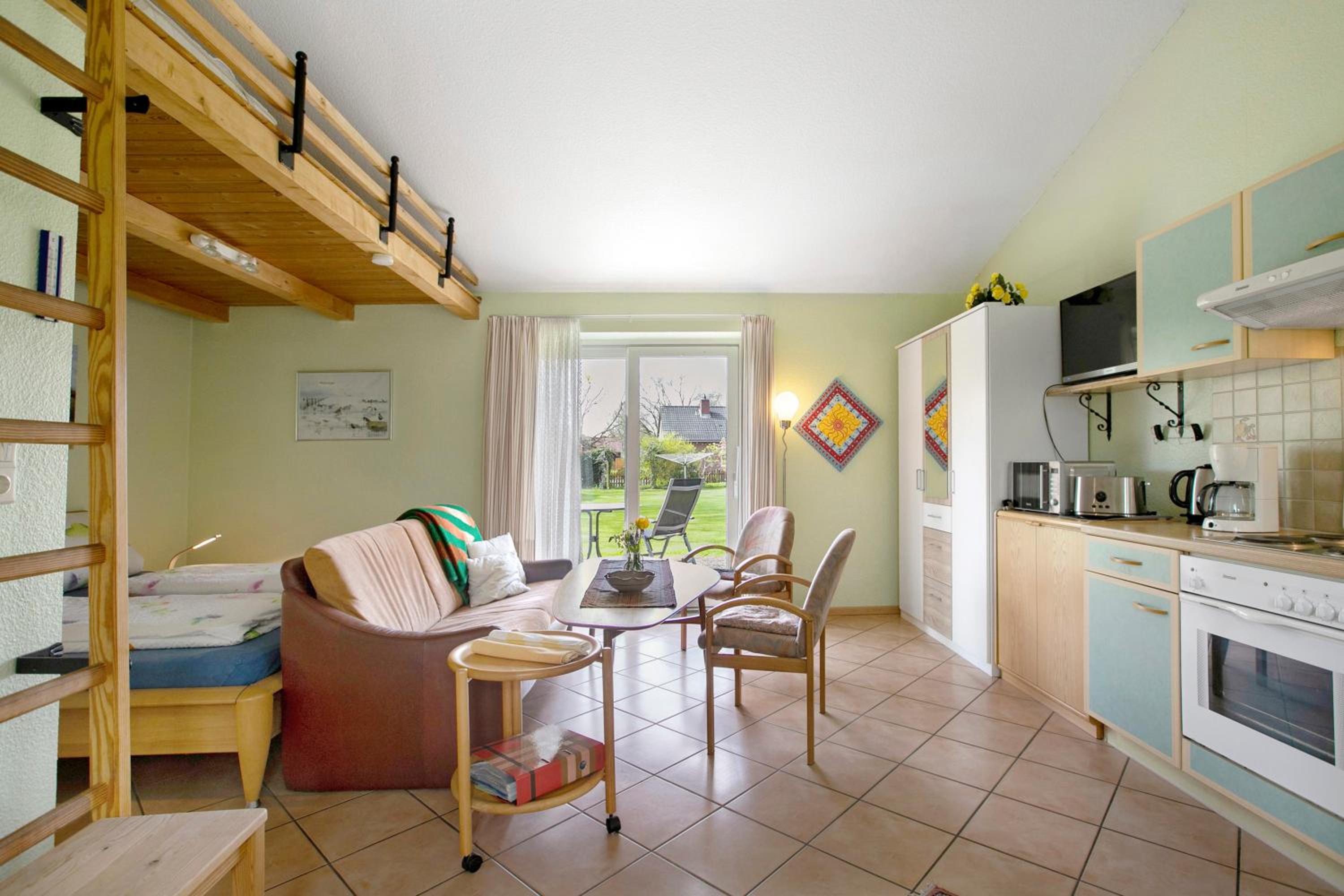 One-Bedroom Apartment with Garden View photo 1