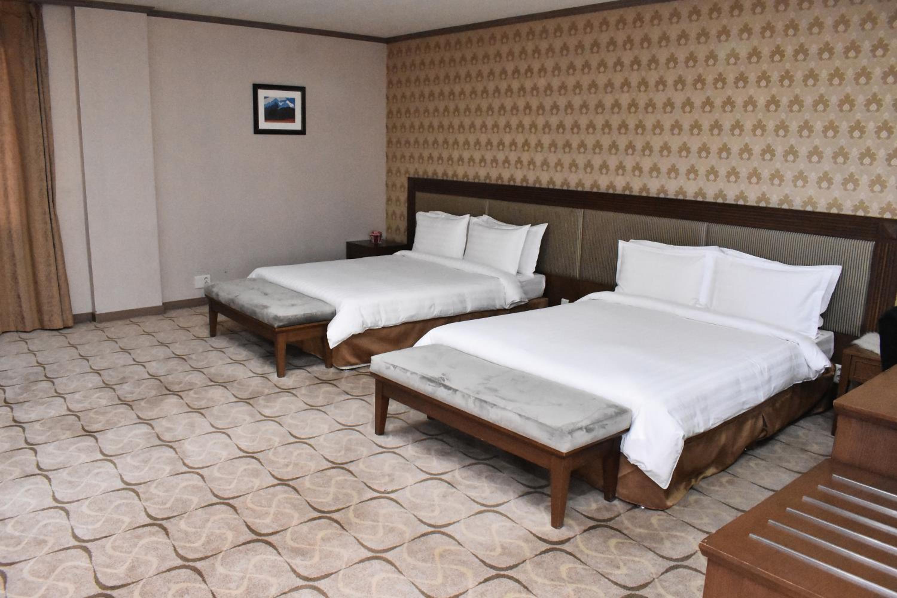 Deluxe Suite photo 3