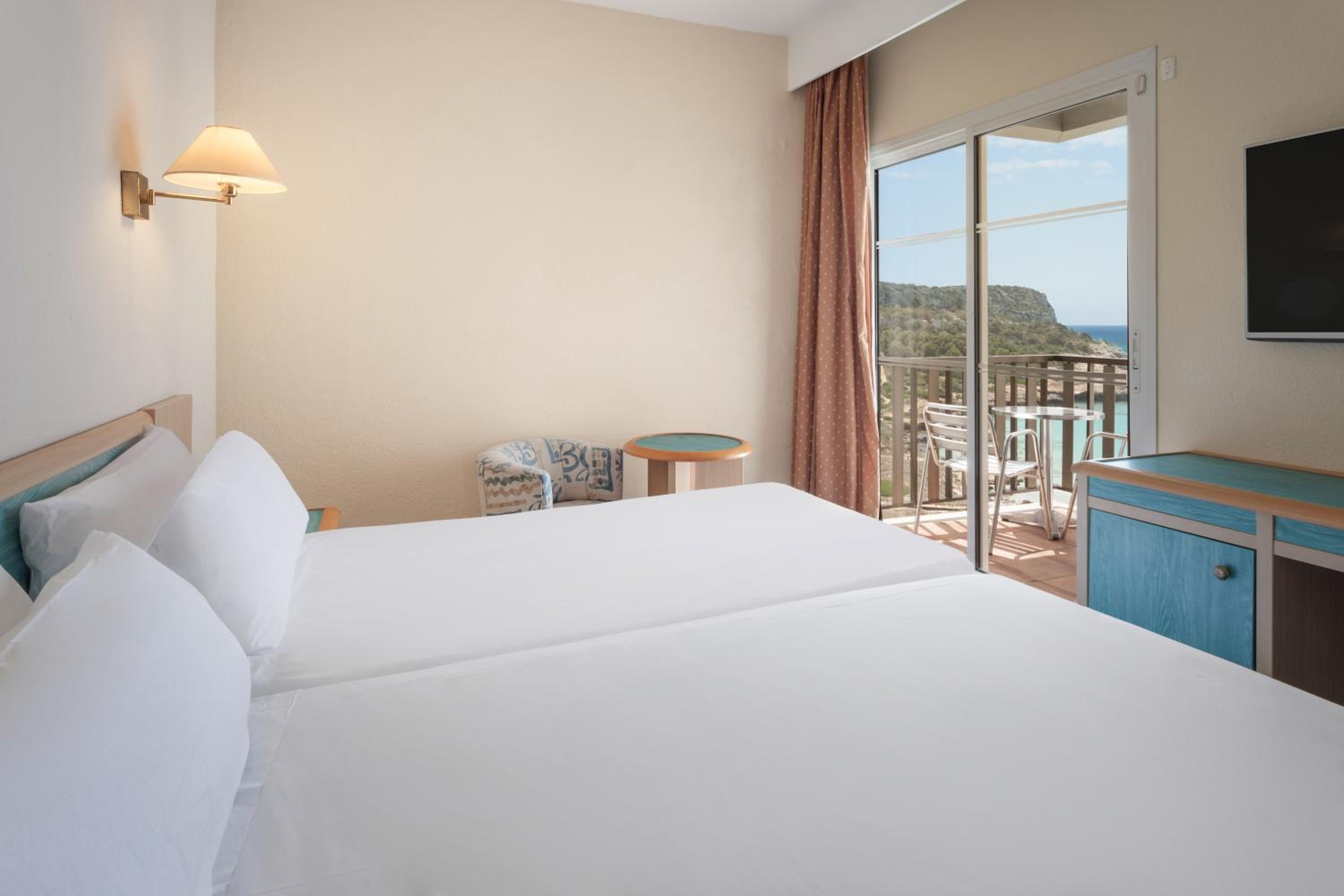 Habitación Doble Estándar con Vista al Mar