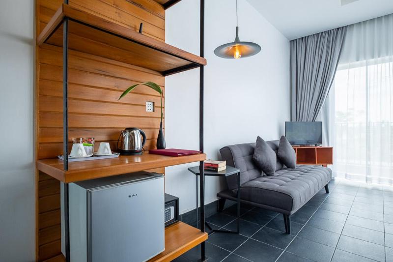 Deluxe Family Suite photo 2