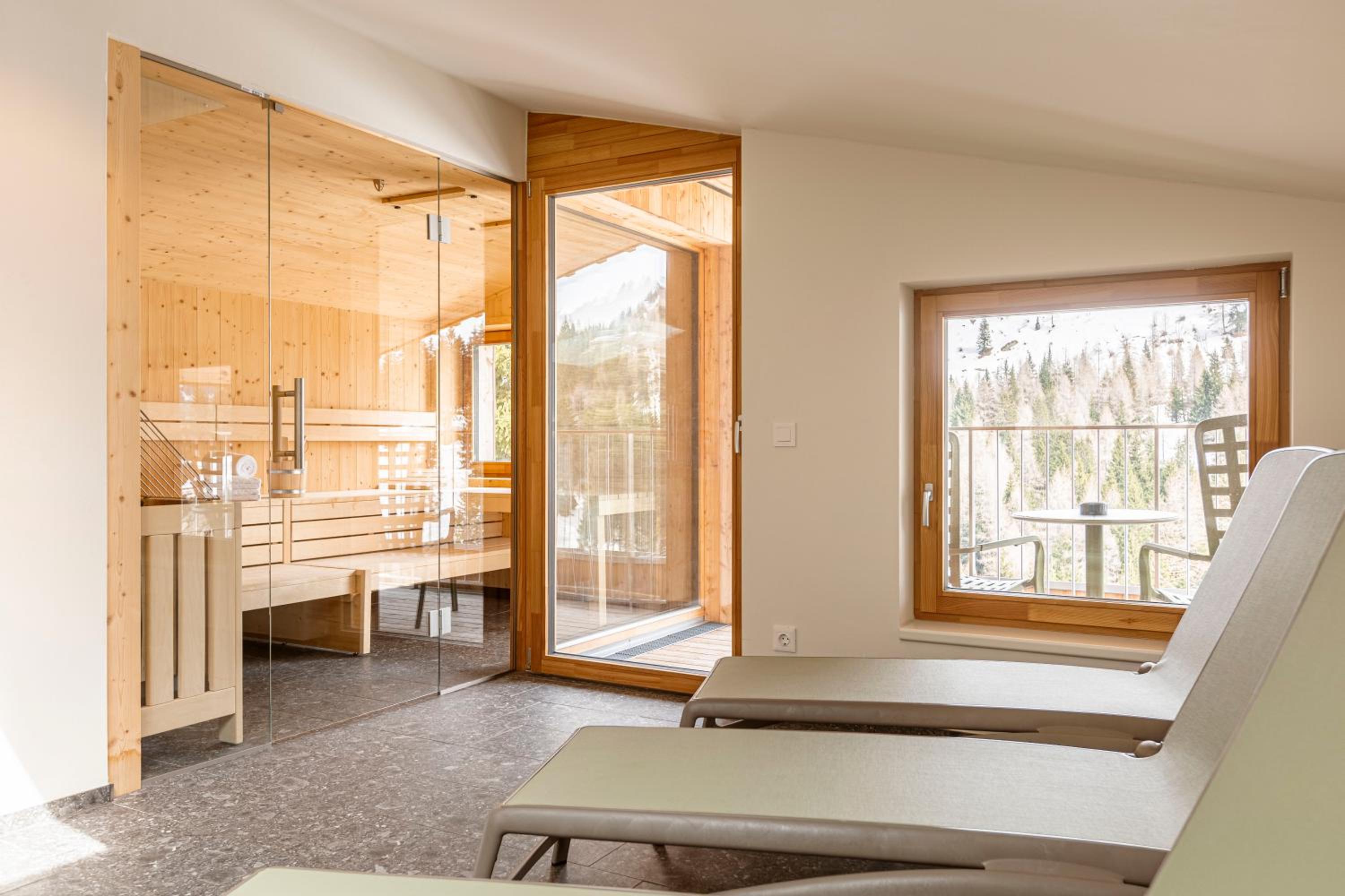 Premium Lodge with 6 bedrooms and sauna photo 3