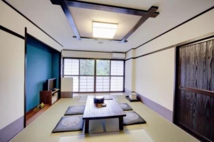 Japanese-Style Family Room- Pet Friendly
