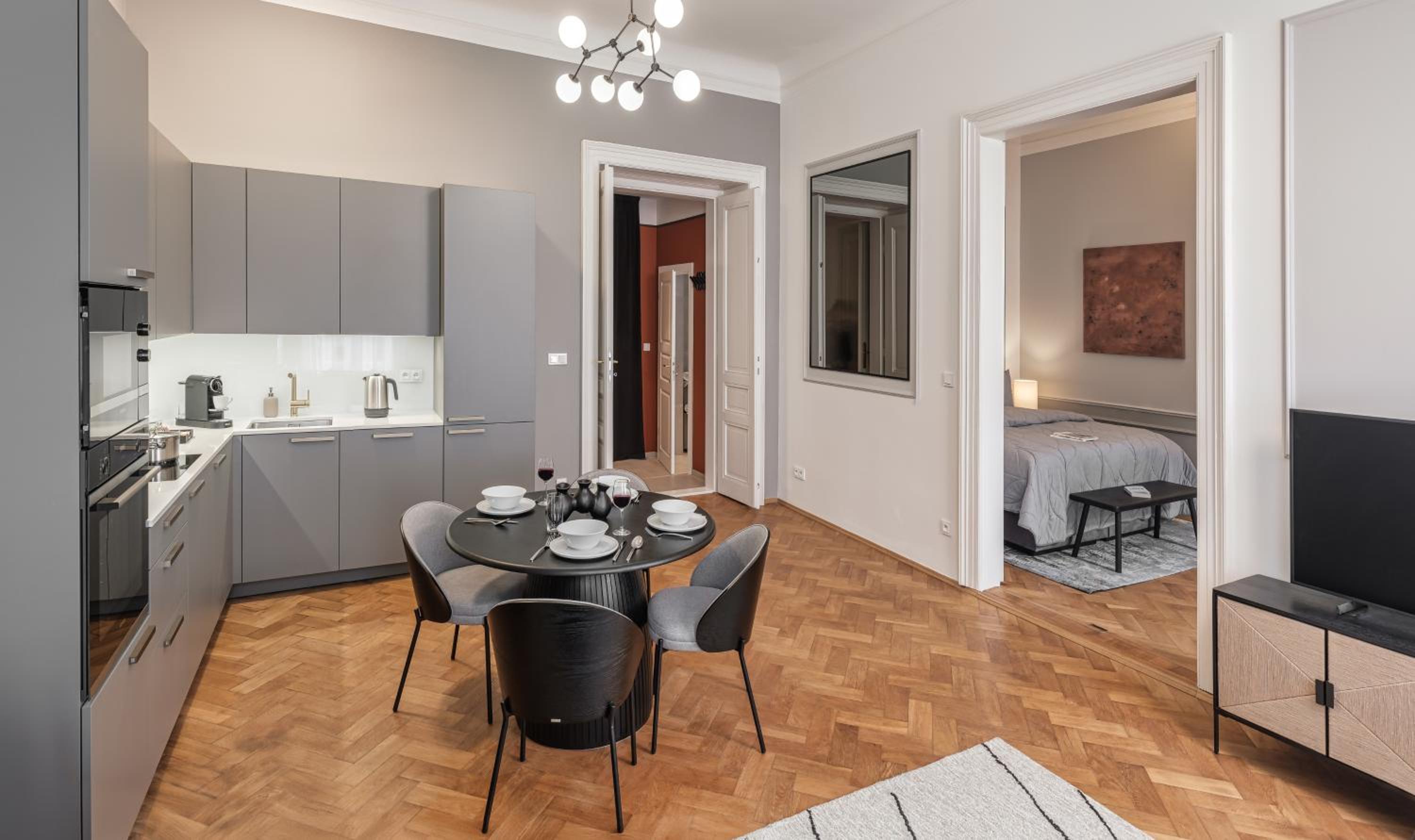 Two-Bedroom Apartment thumbnail 5