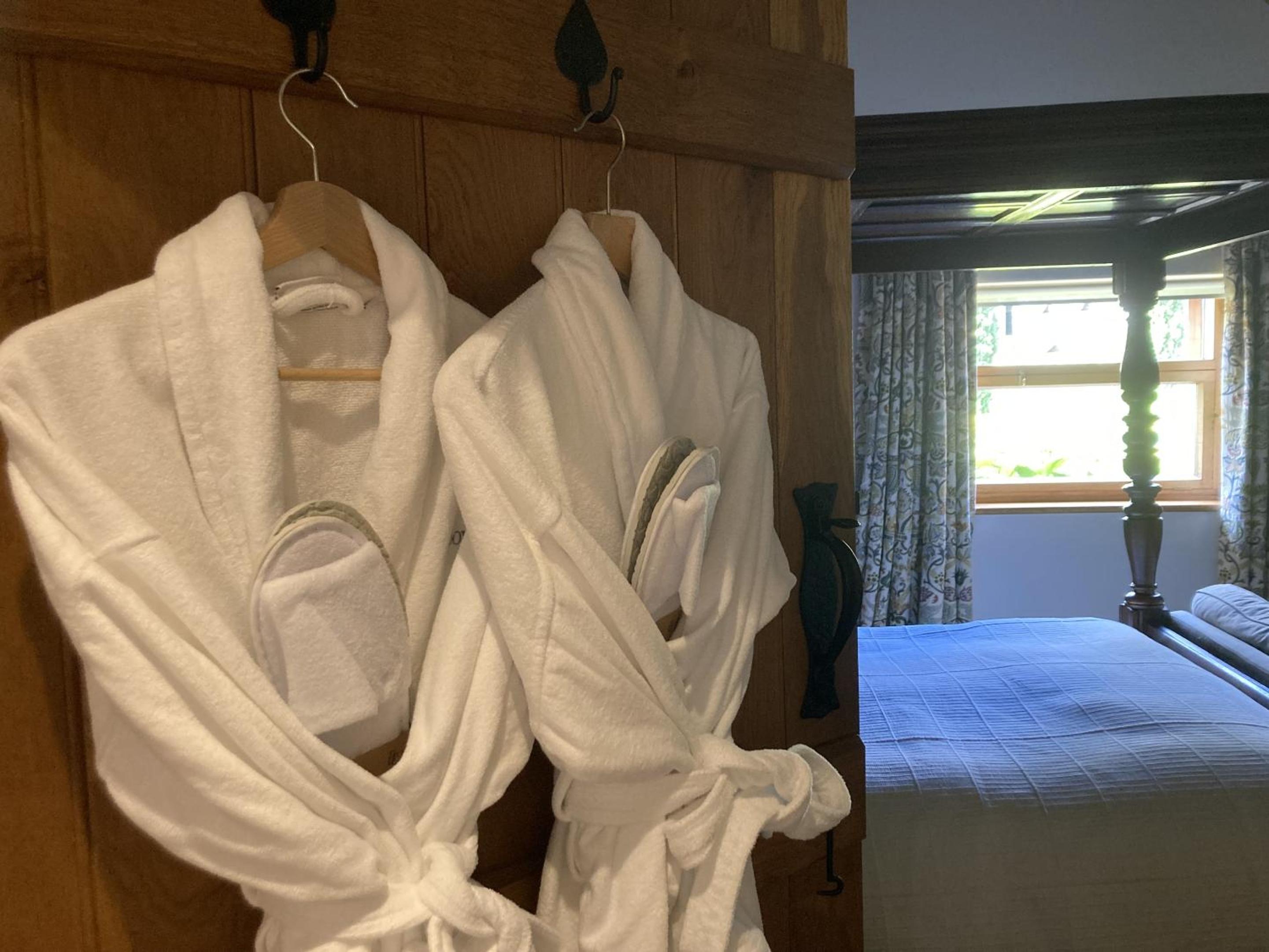 Superior Double Room - Photo 9