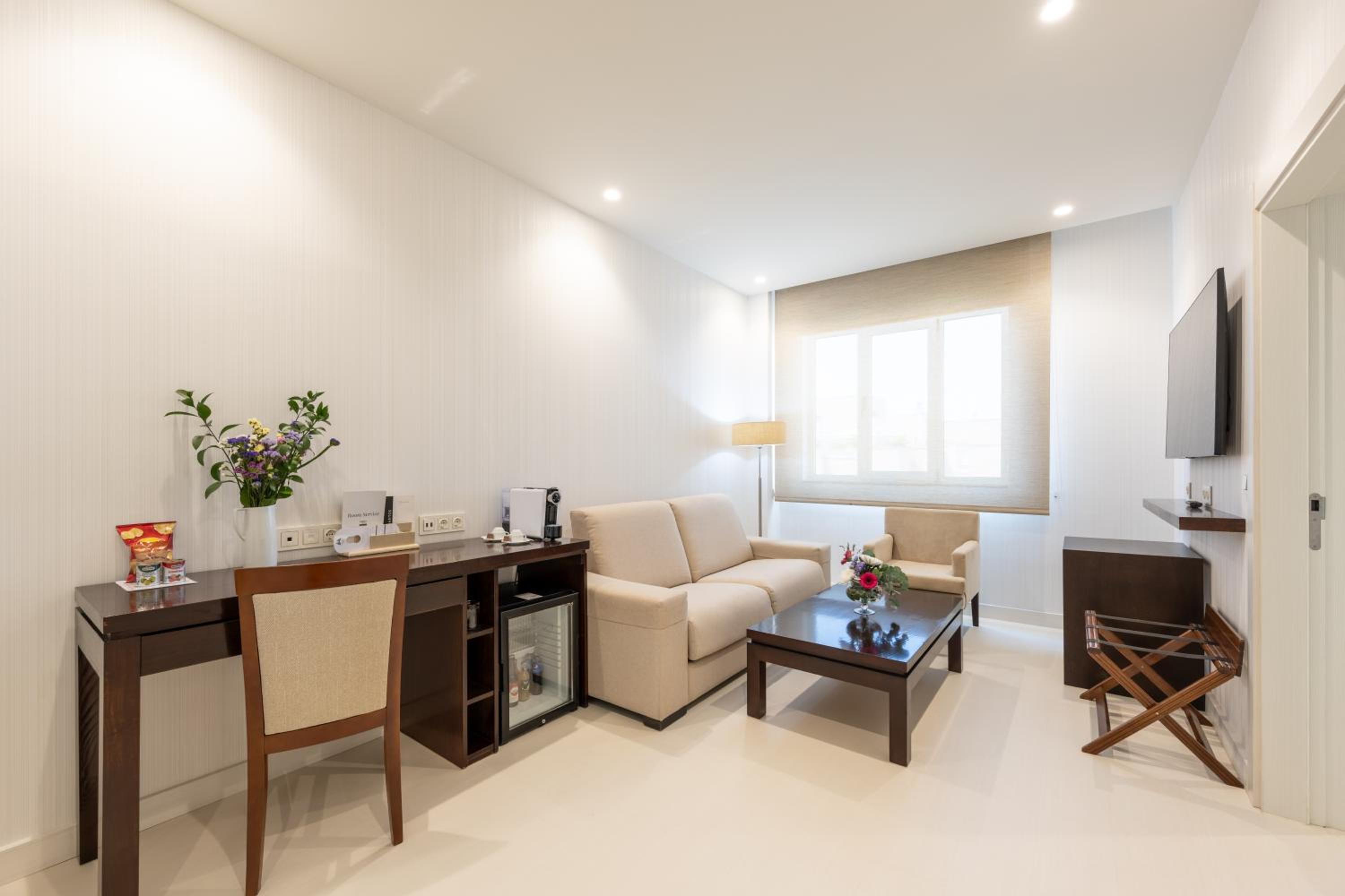 Junior Suite - Photo 16