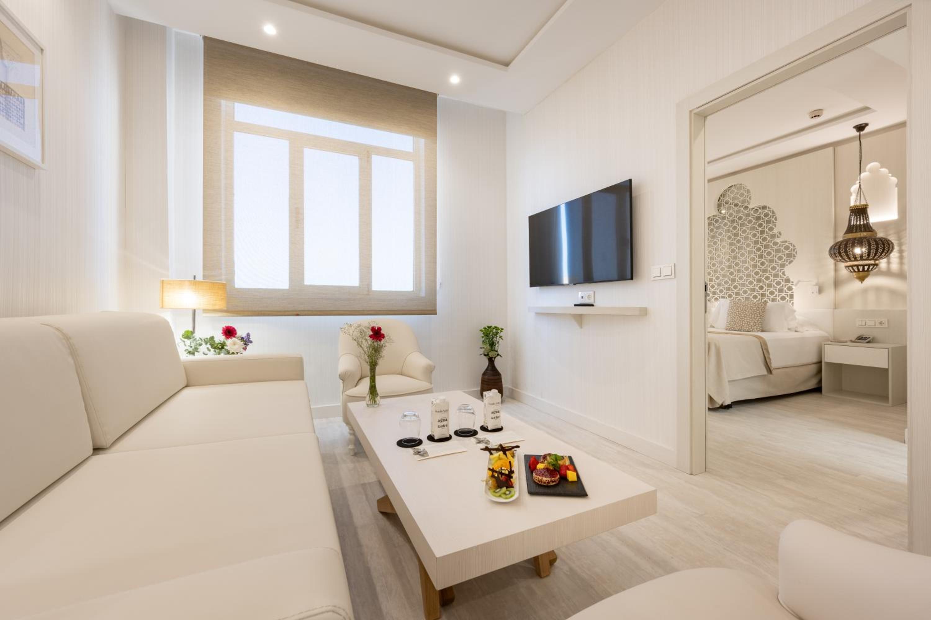 Junior Suite - Photo 18