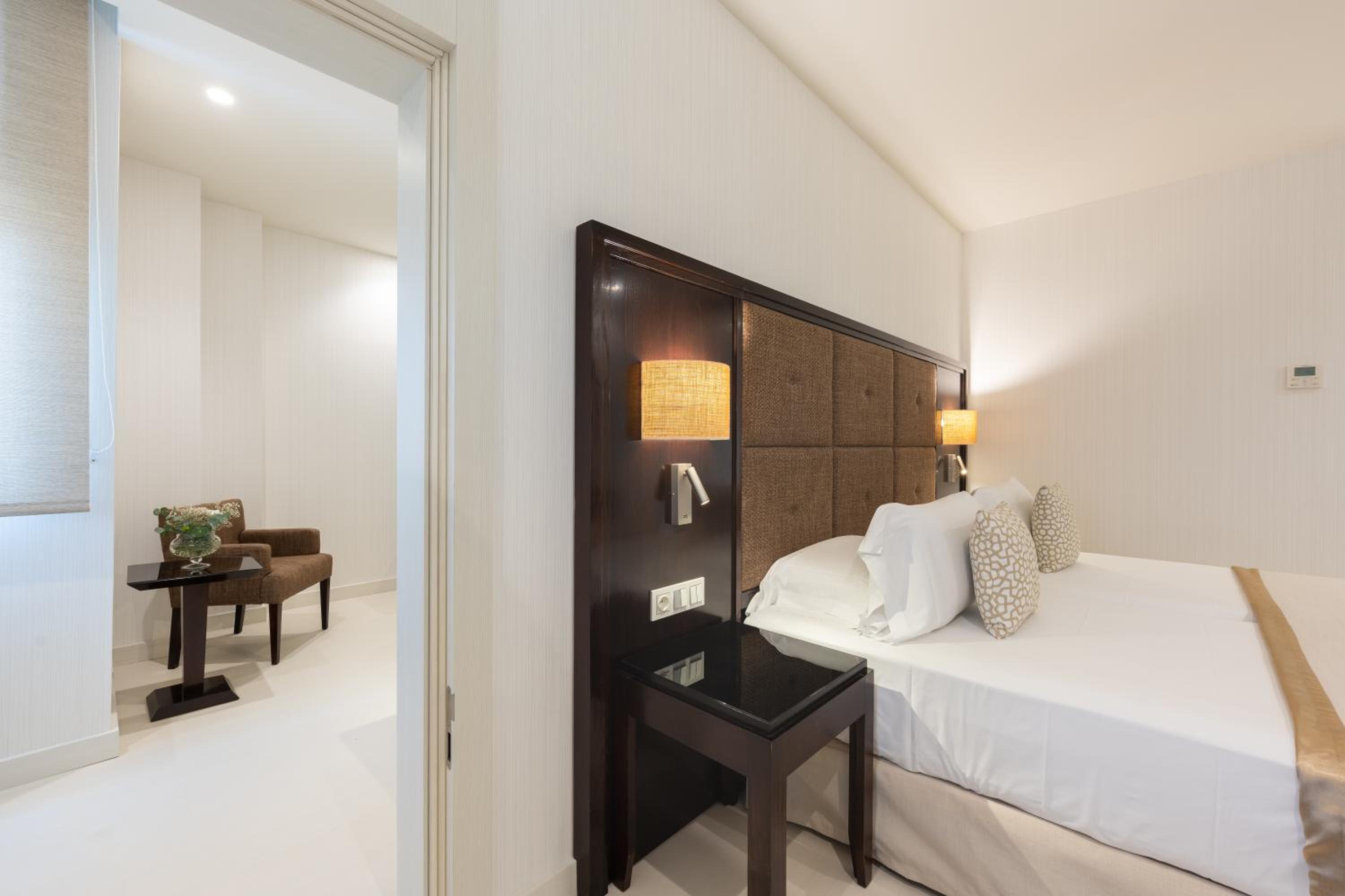 Junior Suite - Photo 29
