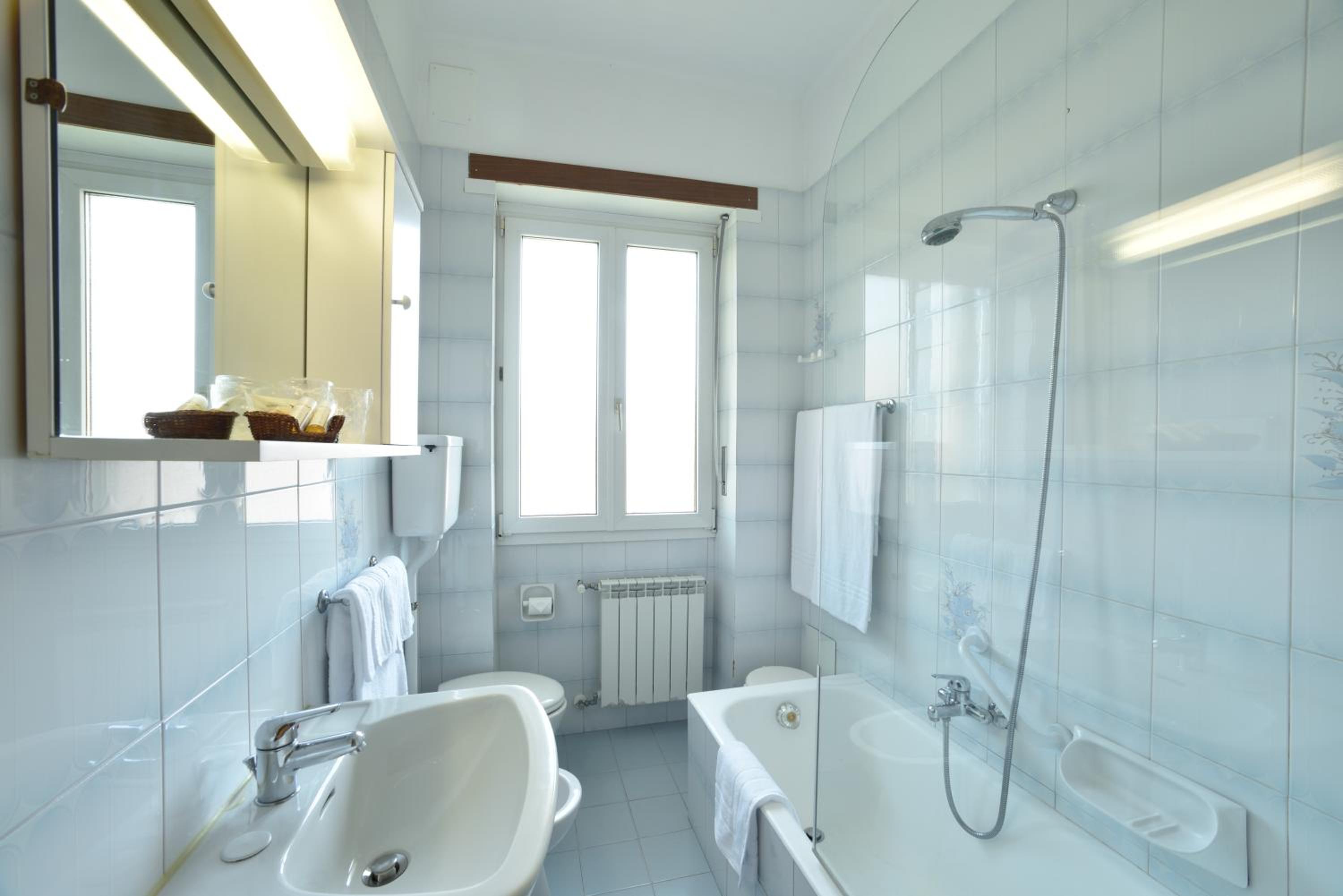Premium Quadruple Room photo 2