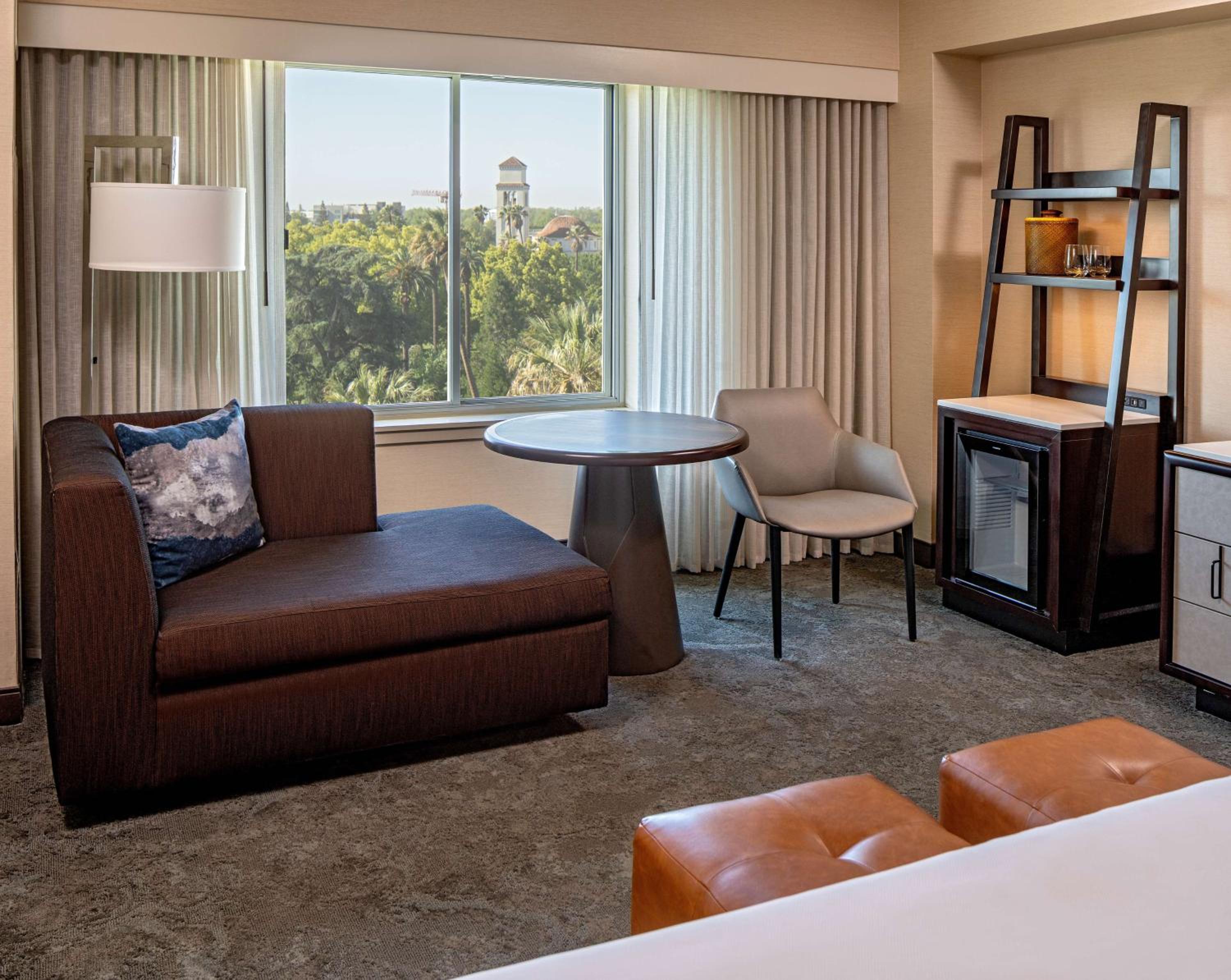 King Room with Park View - Photo 4