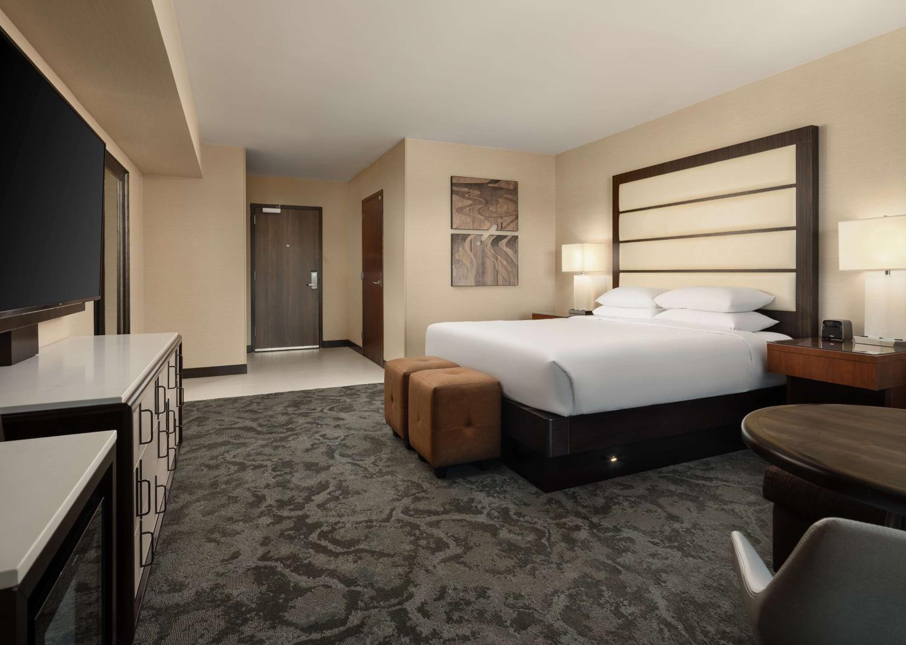 King Room With View - Photo 7