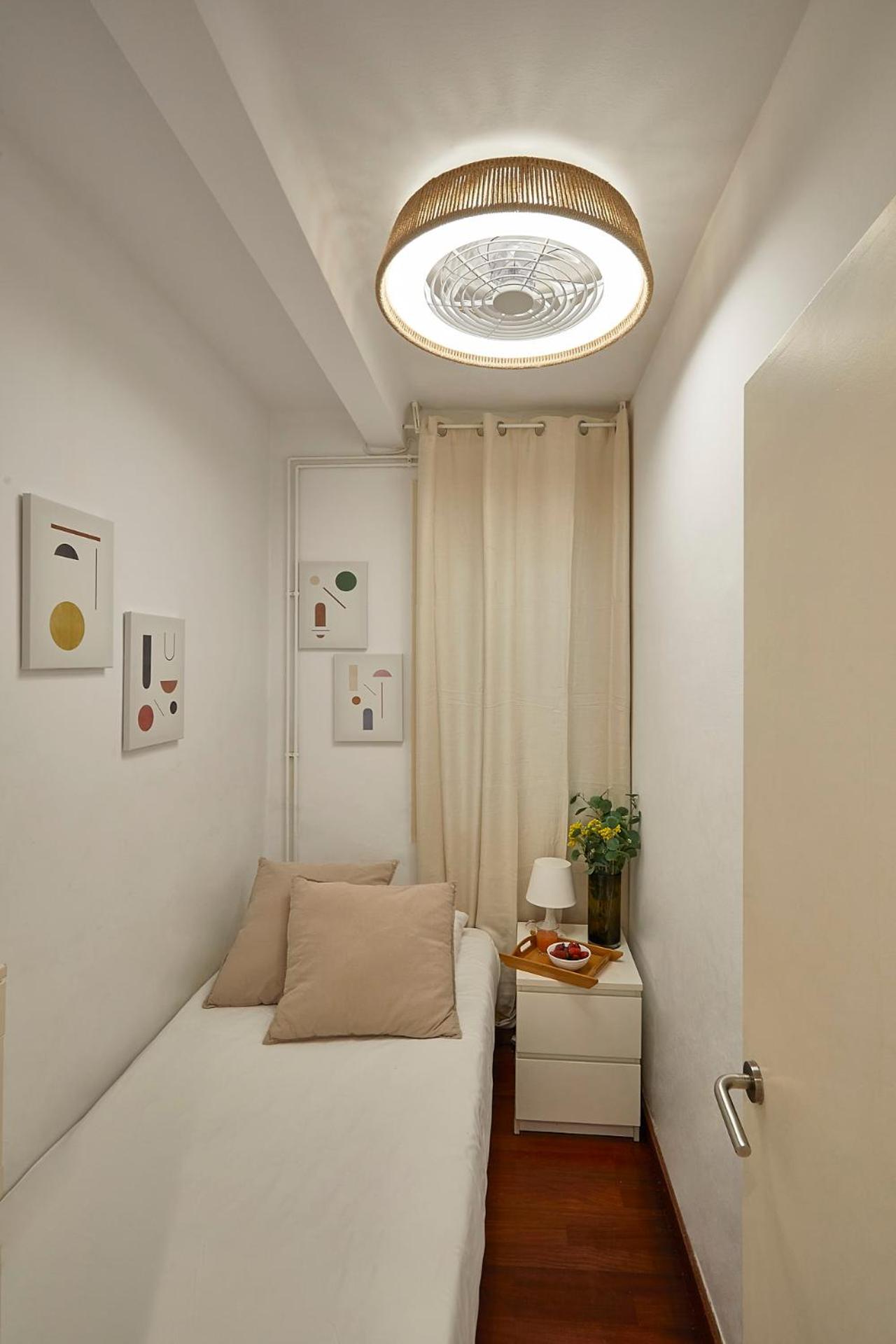 Three-Bedroom Apartment photo 2