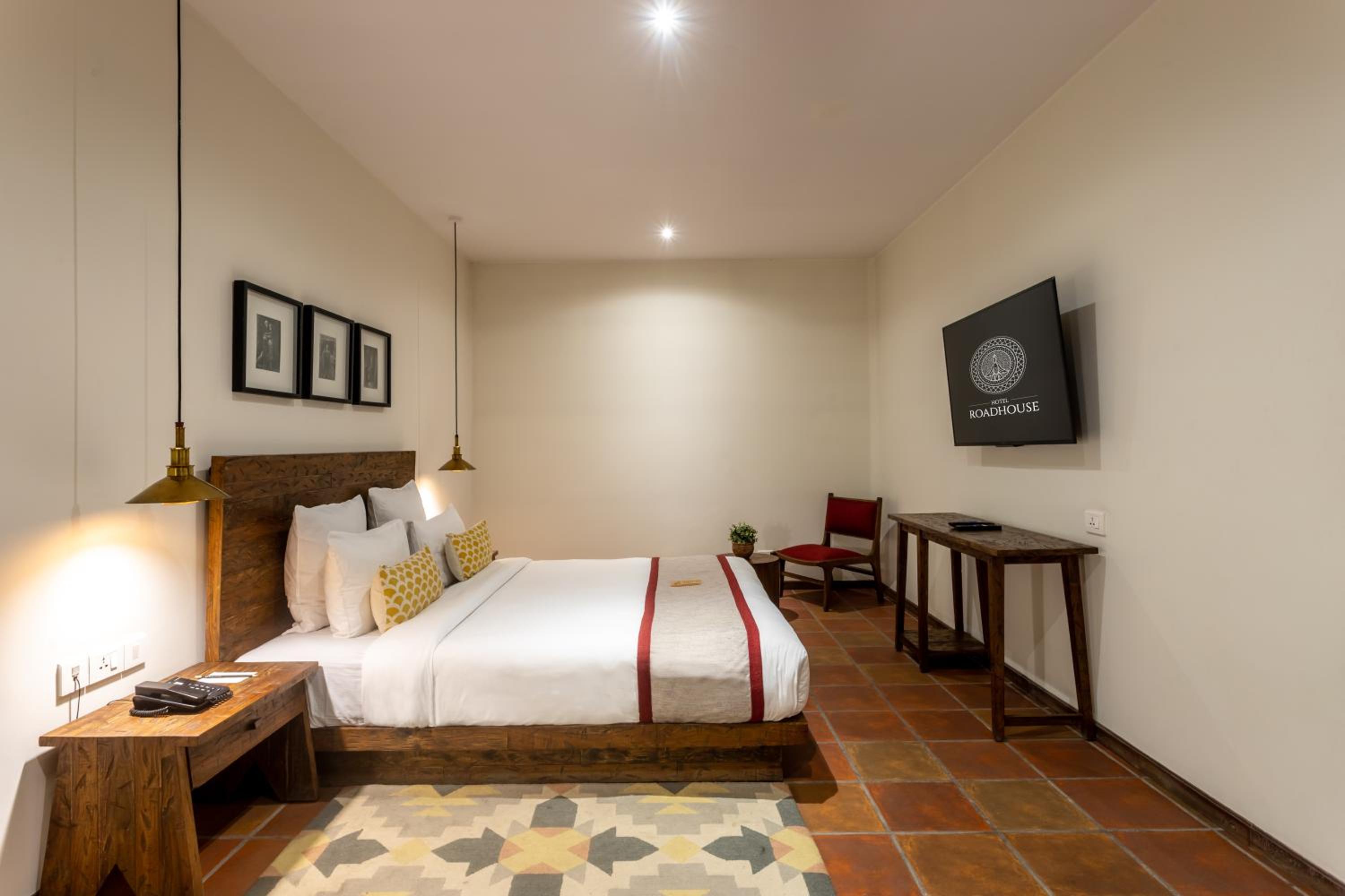 Family Suite with Terrace - Photo 5