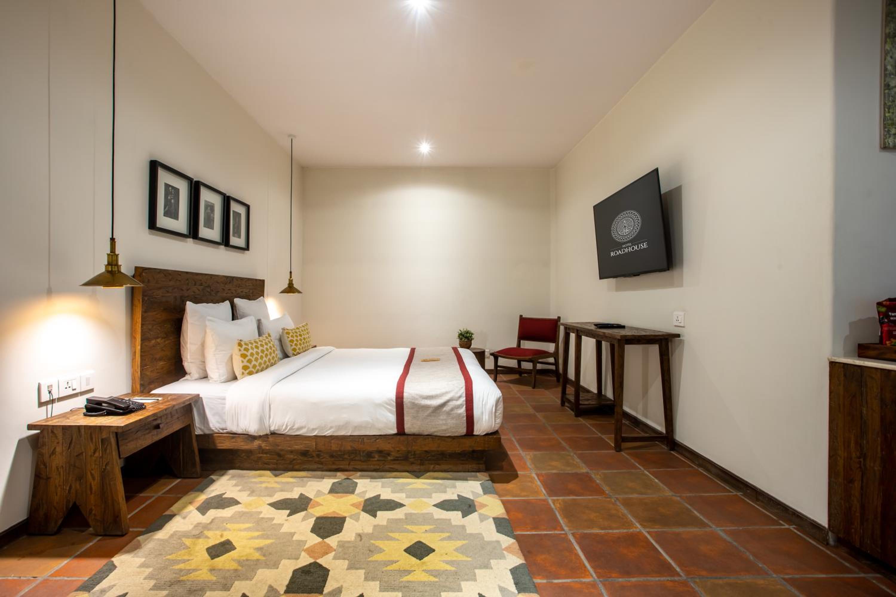 Family Suite with Terrace - Photo 2