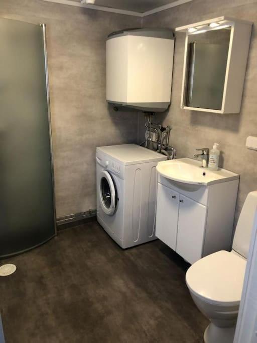 One-Bedroom House photo 3