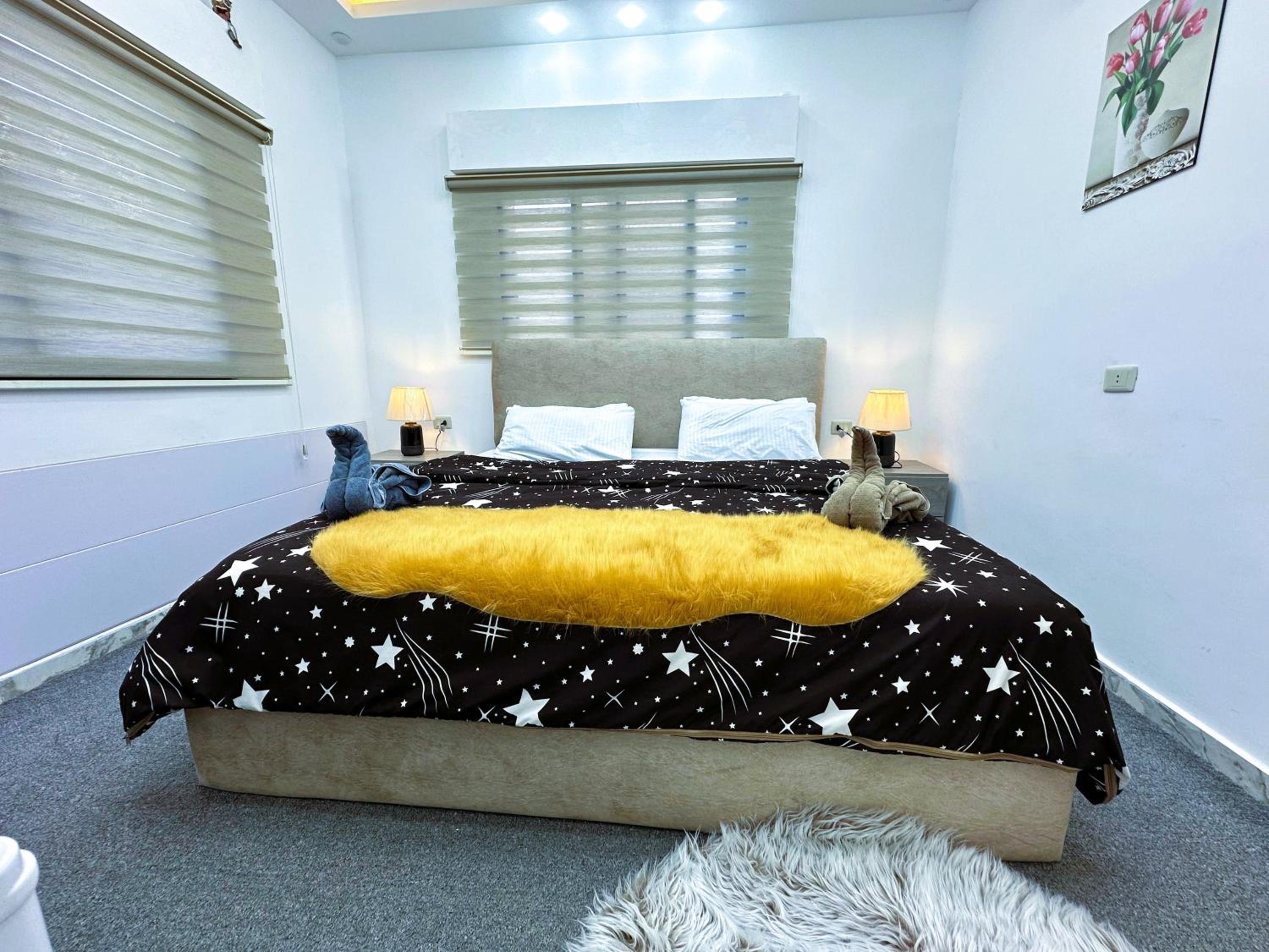 Deluxe Queen Room photo 2
