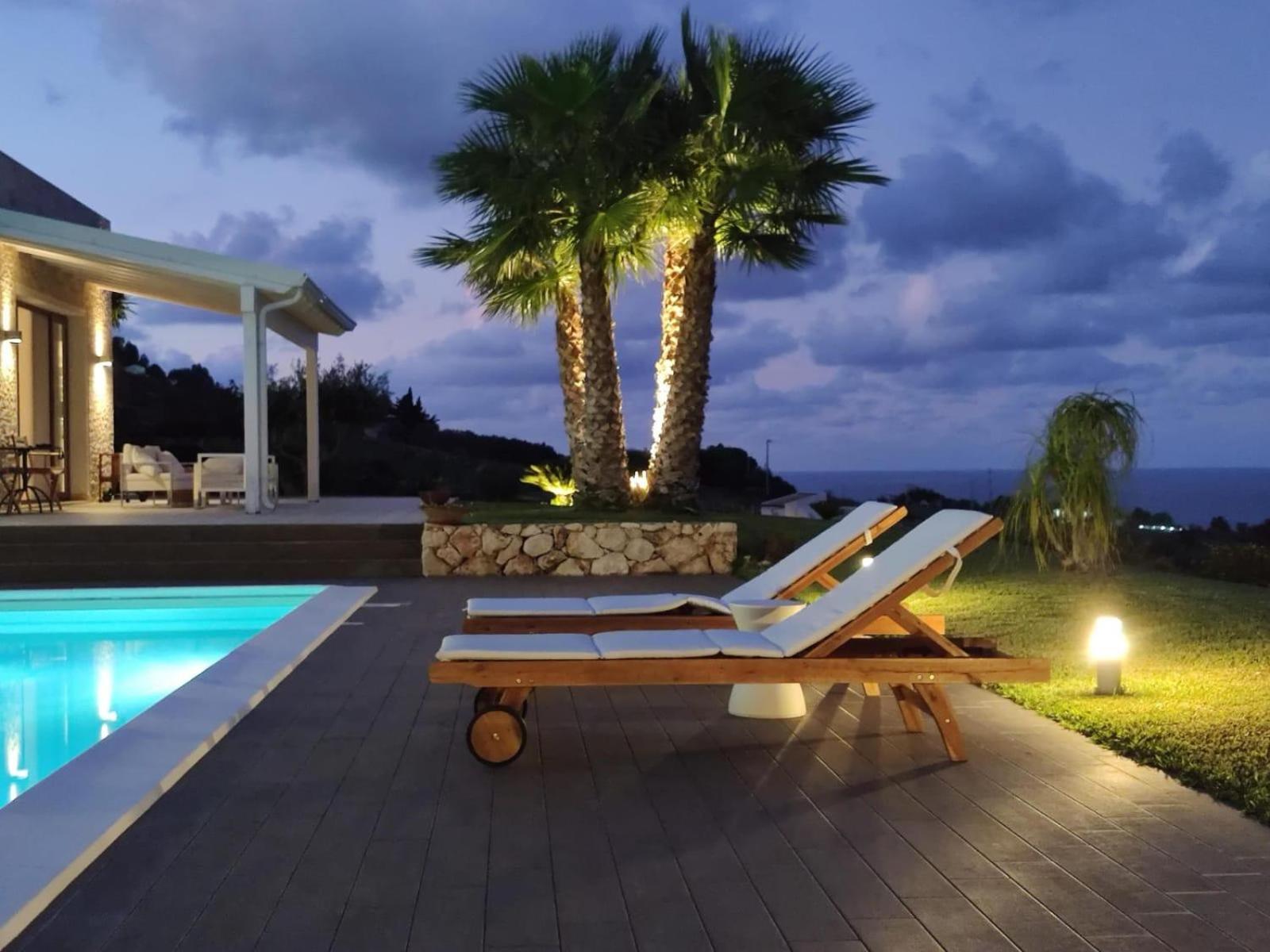Three-Bedroom Villa photo 3