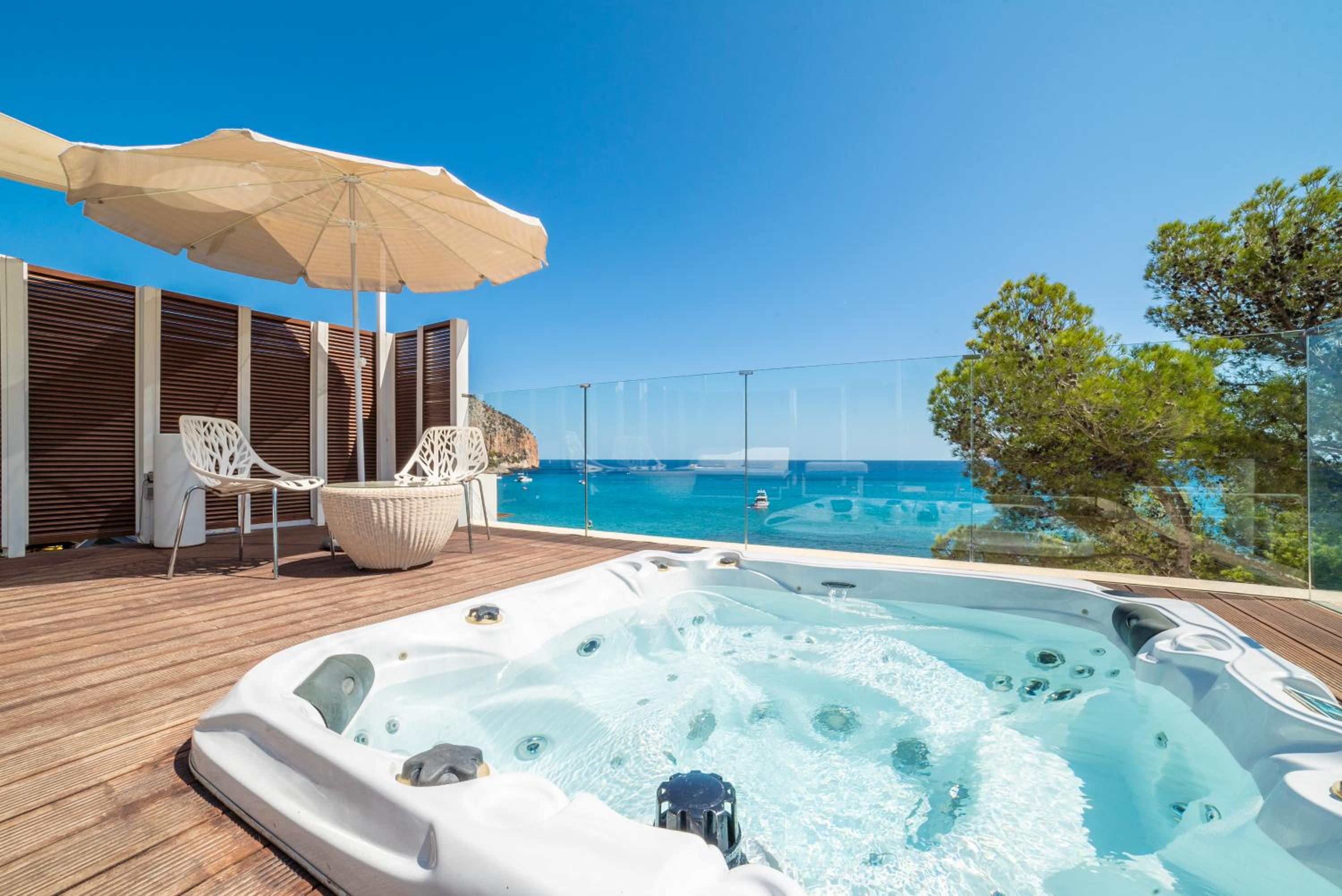 Deluxe Suite Sea View
