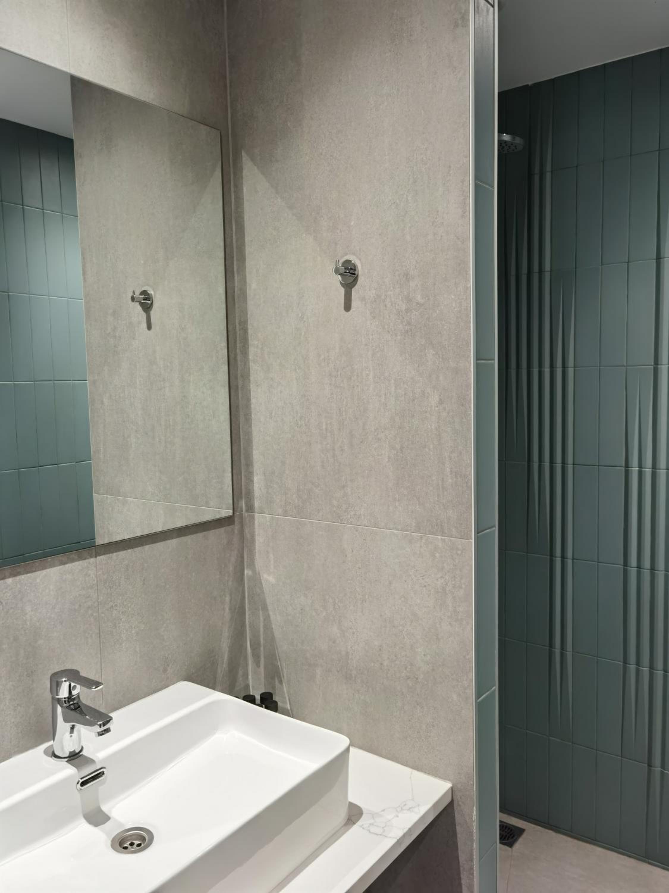 Deluxe Triple Room - Photo 2