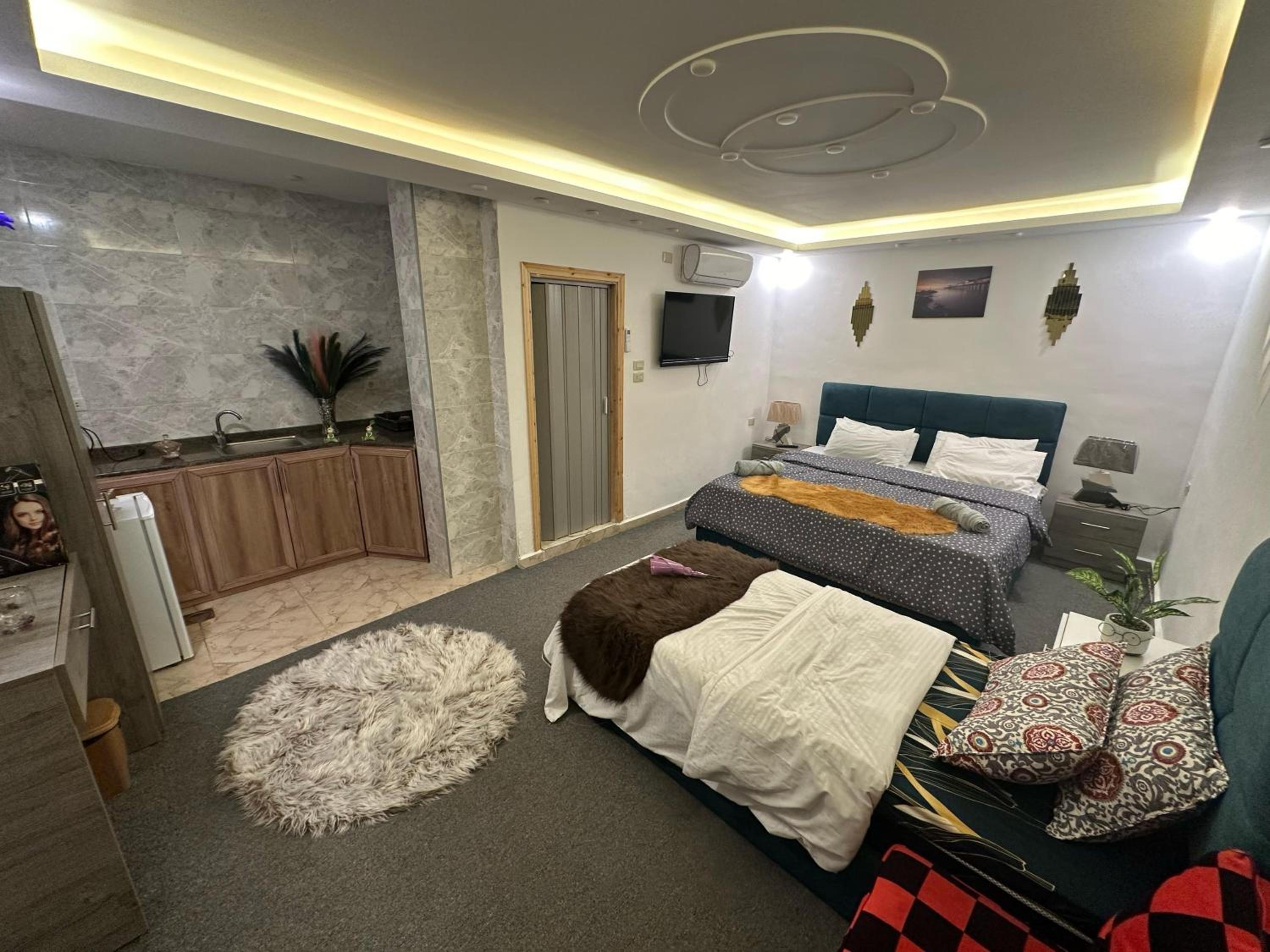Deluxe Triple Room photo 2
