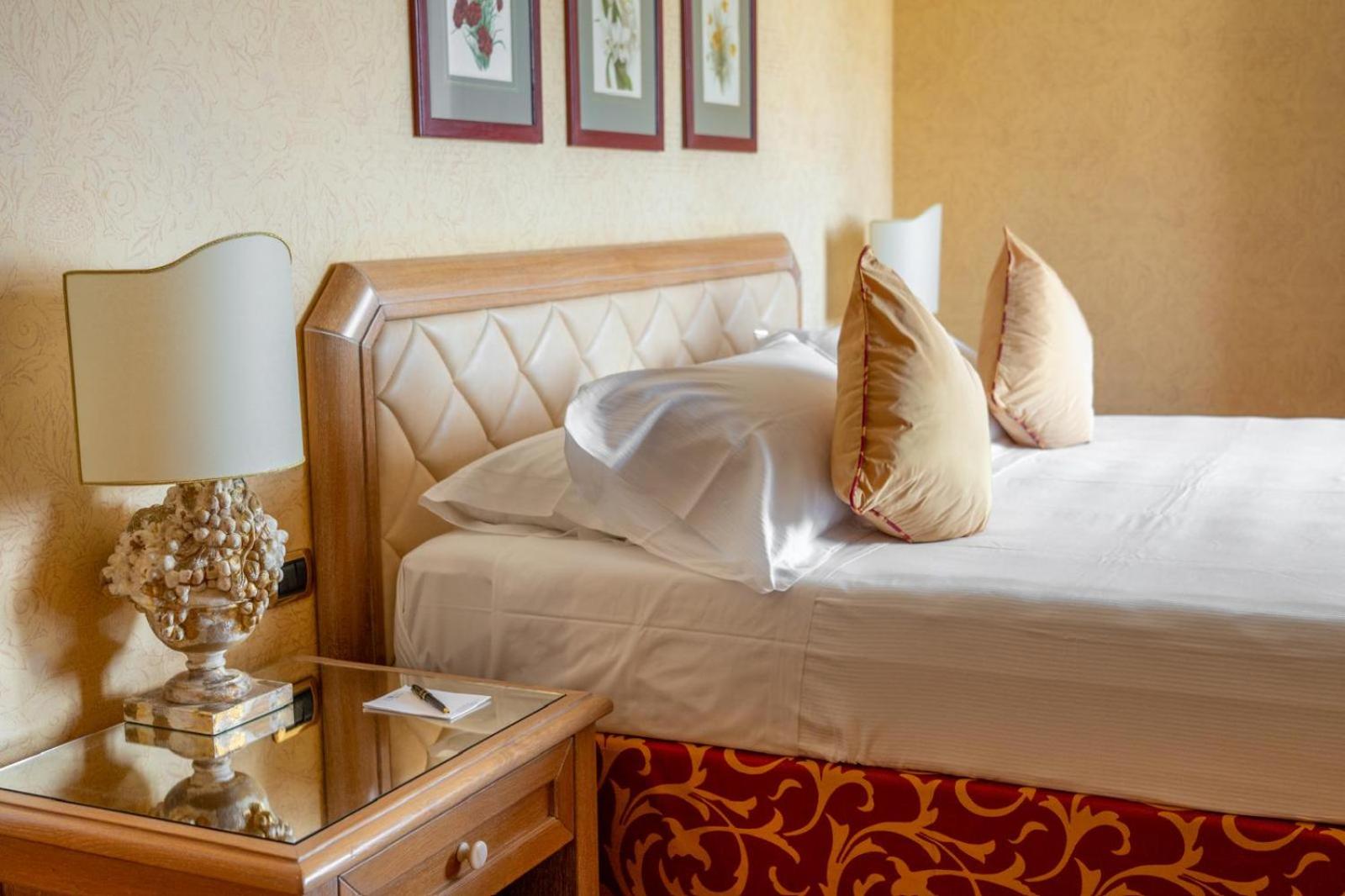 Modern Double Room - Villa Duse photo 1