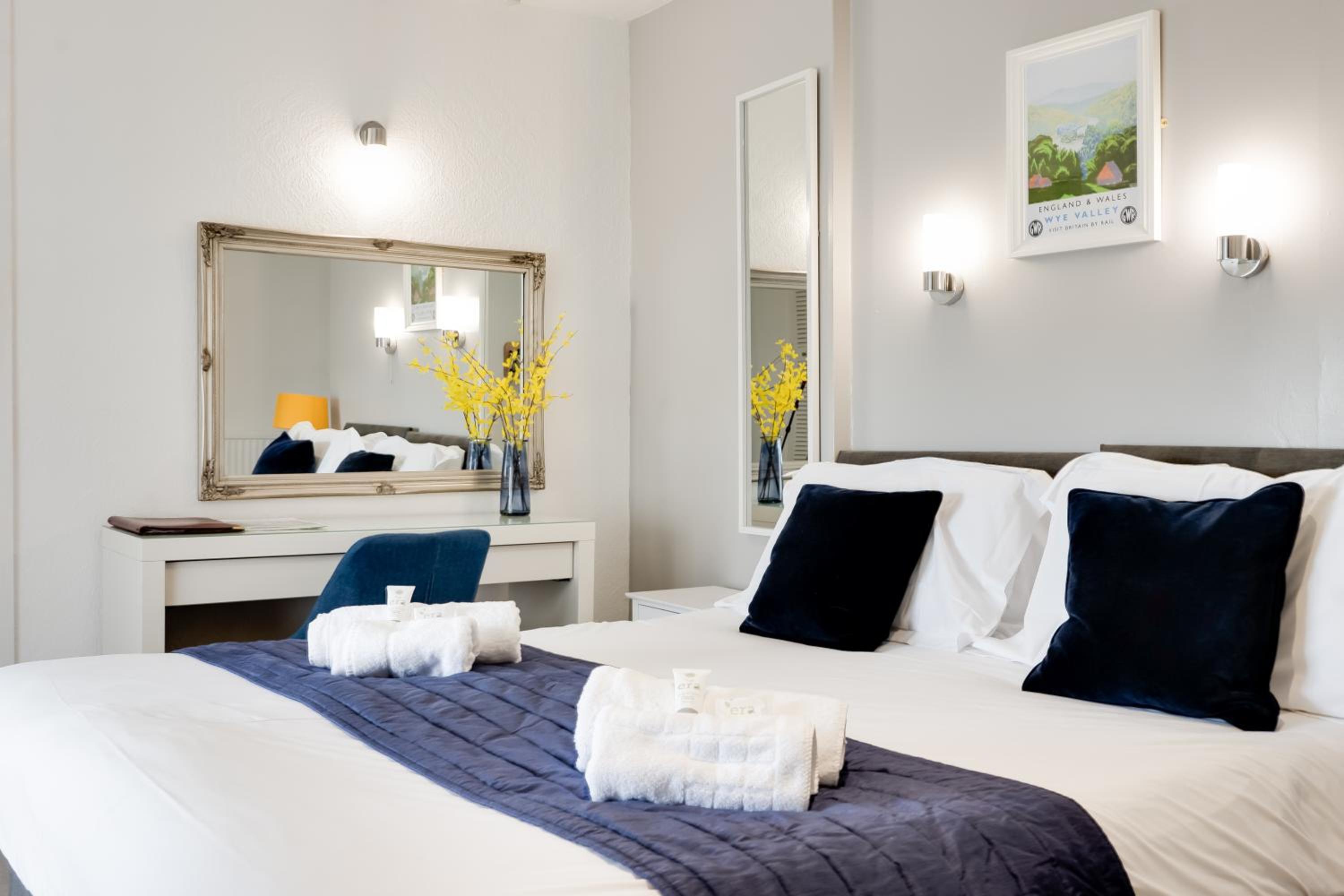 Double Room - Photo 4