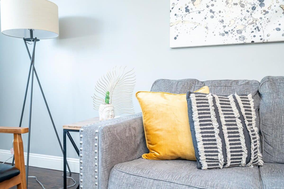 Two-Bedroom Apartment - Photo 8