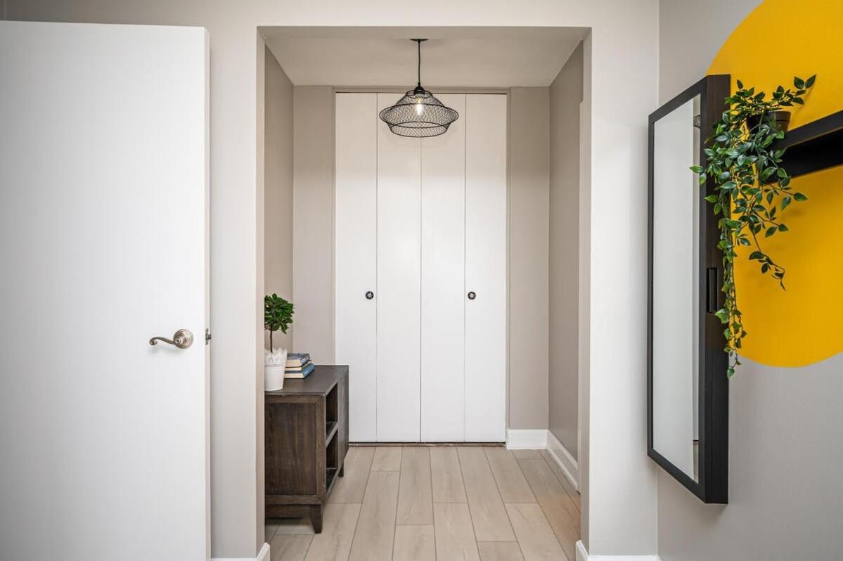 Three-Bedroom Apartment - Photo 11