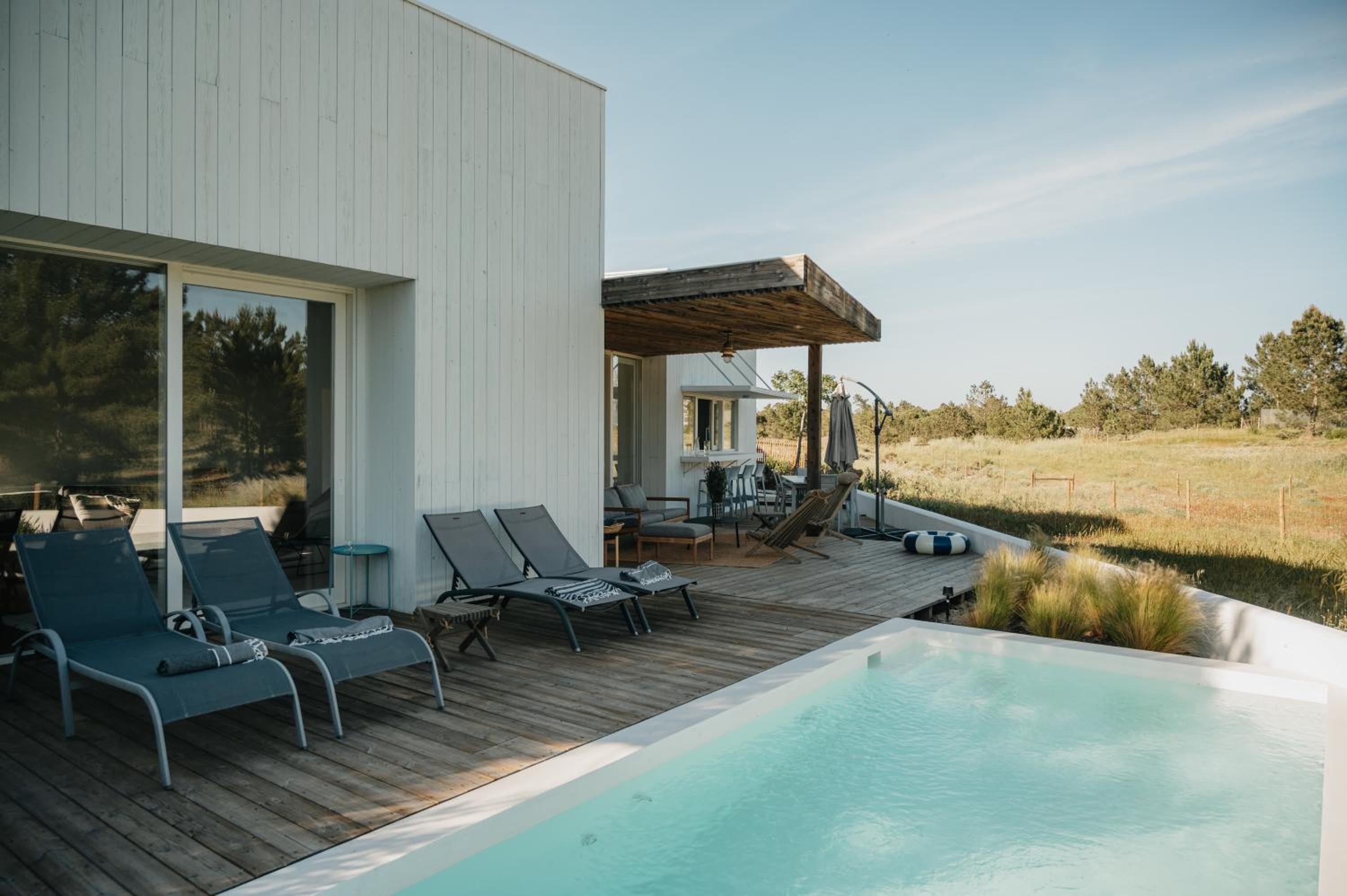 Villa photo 2
