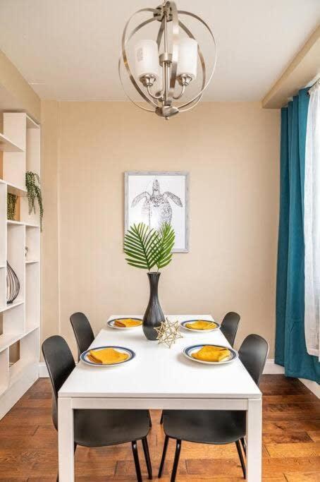 Two-Bedroom Apartment - Photo 41