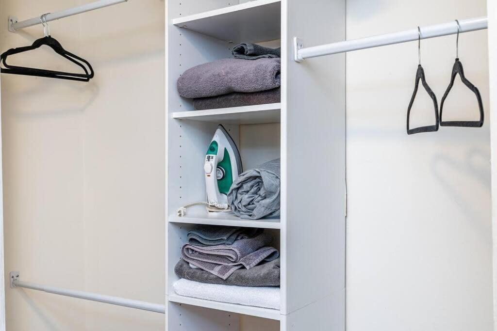 Two-Bedroom Apartment - Photo 31
