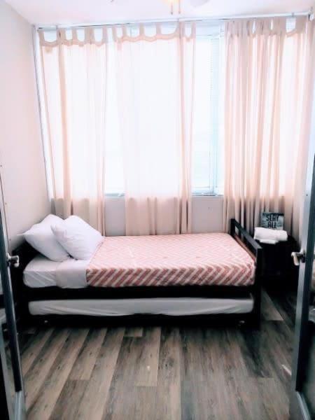 Two-Bedroom Apartment - Photo 24