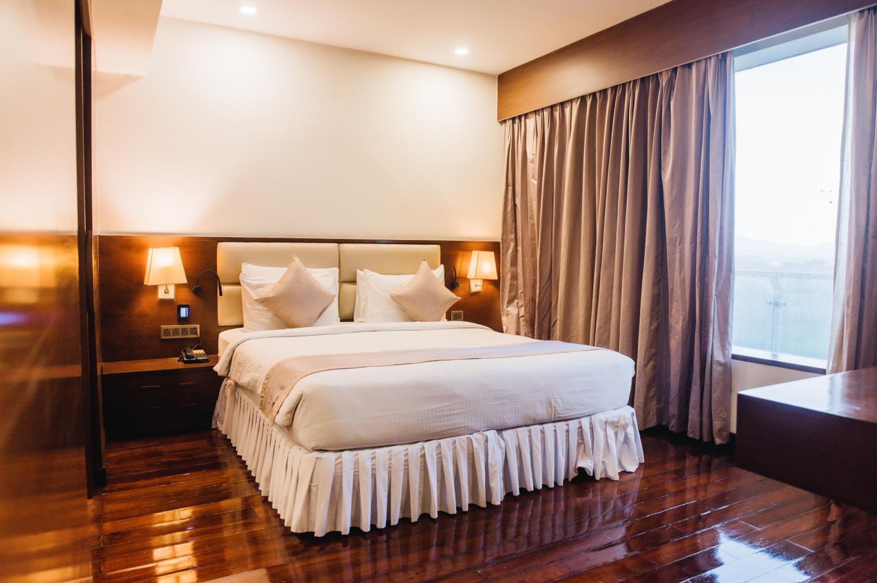 Executive Suite photo 1