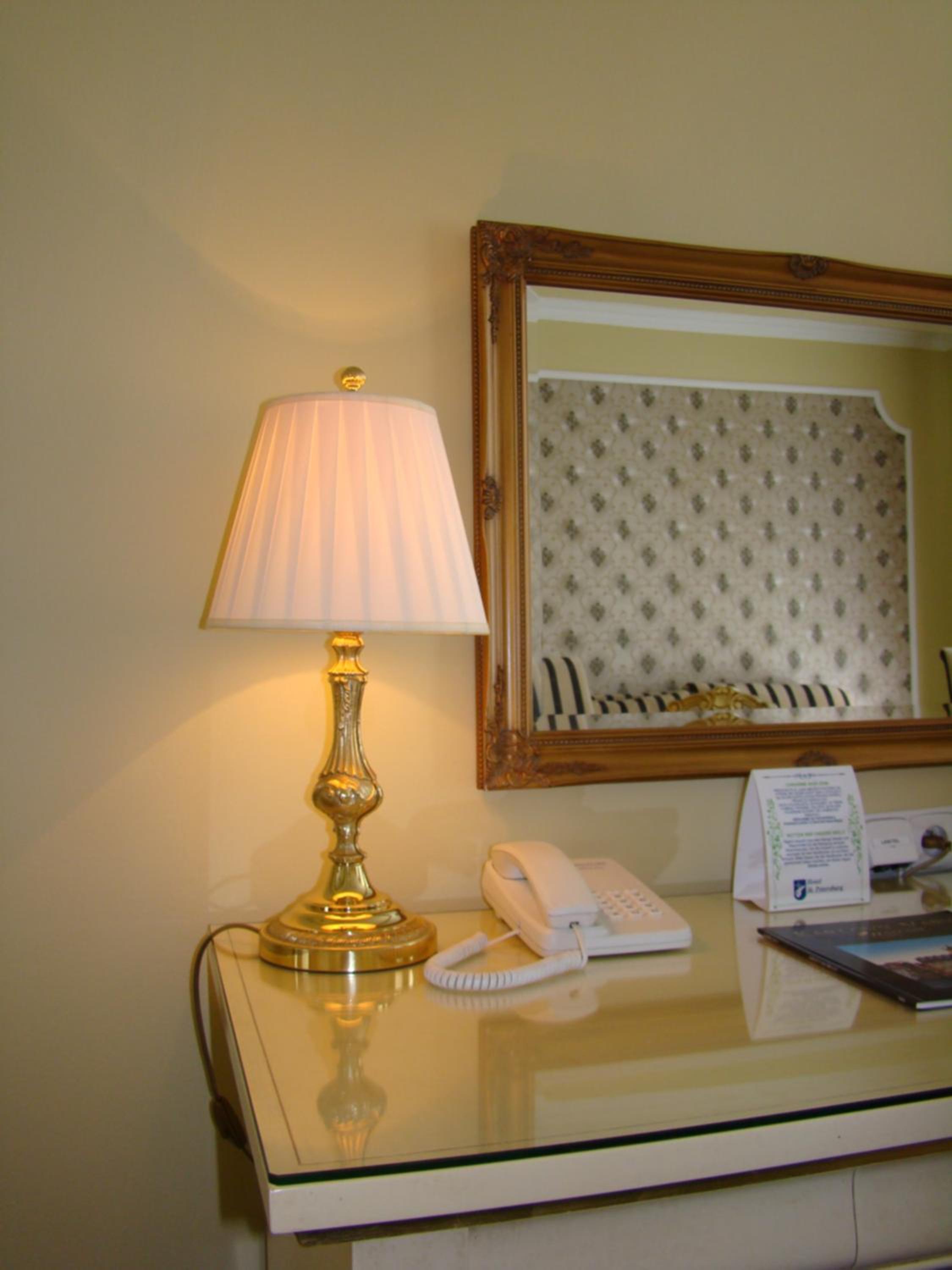 Premium Suite - Photo 1