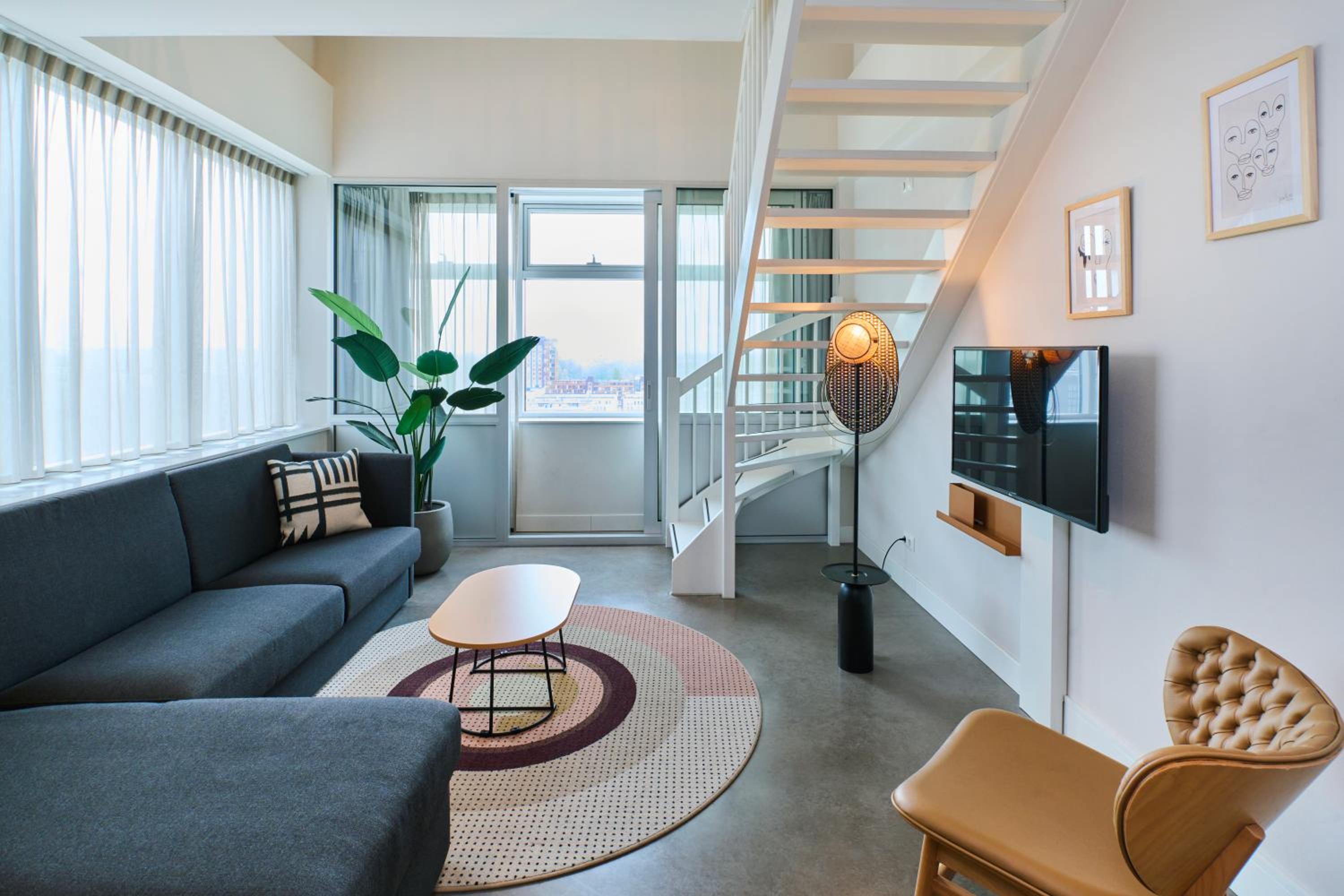 1-Bedroom Loft with Patio photo 1